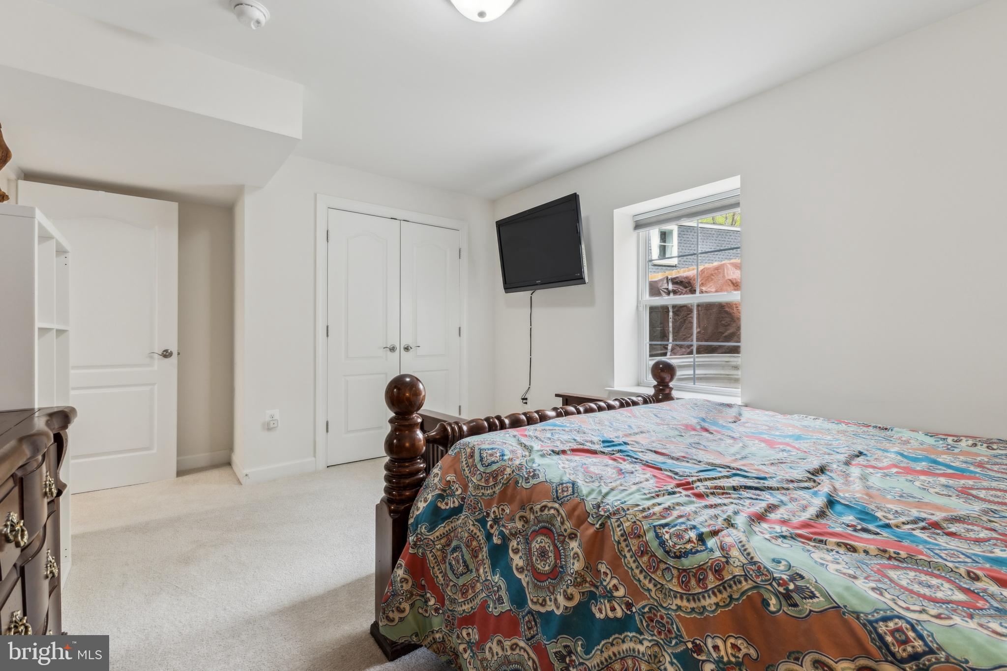 GRAHAM PARK SHORES - Residential