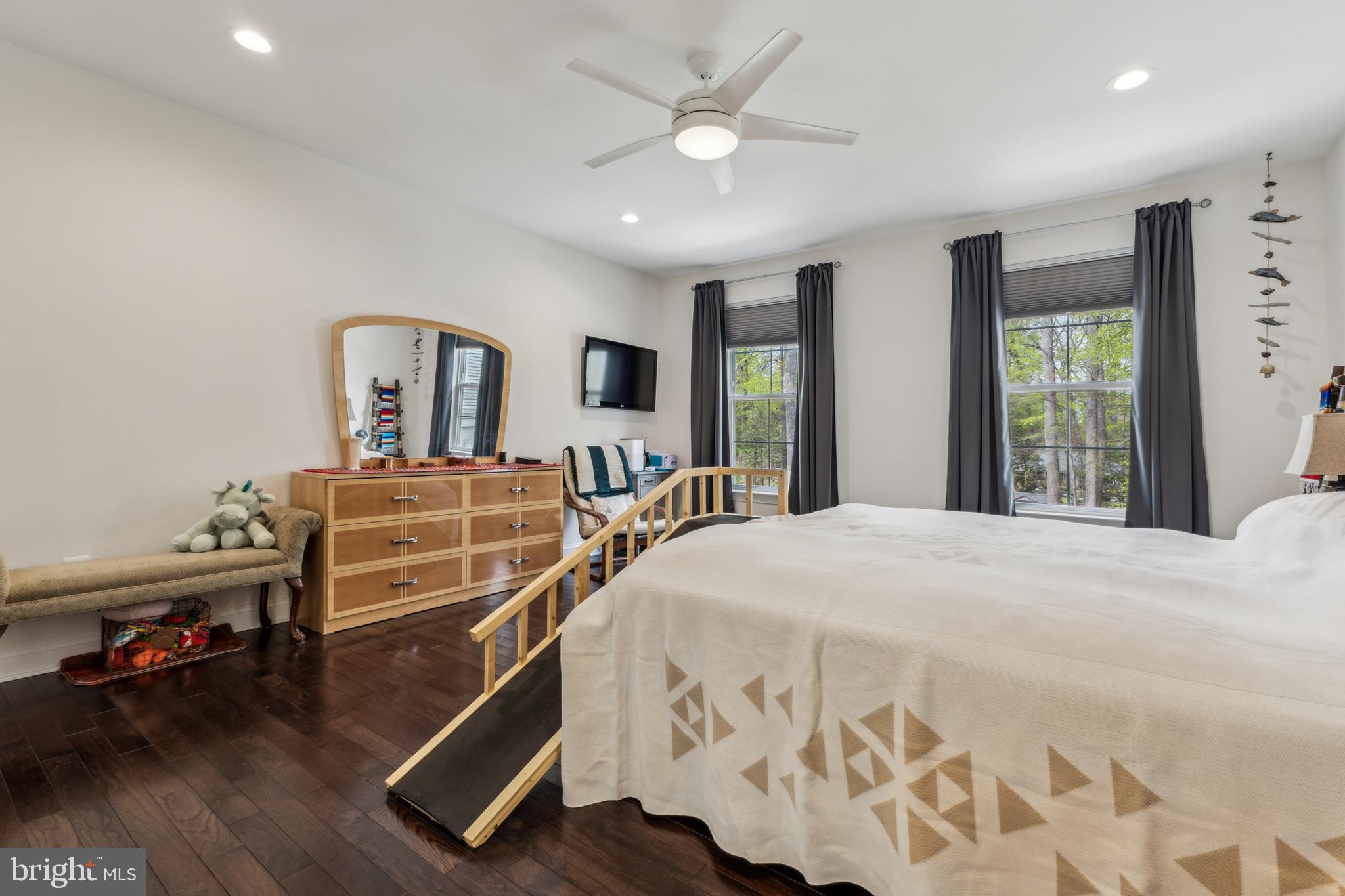 GRAHAM PARK SHORES - Residential