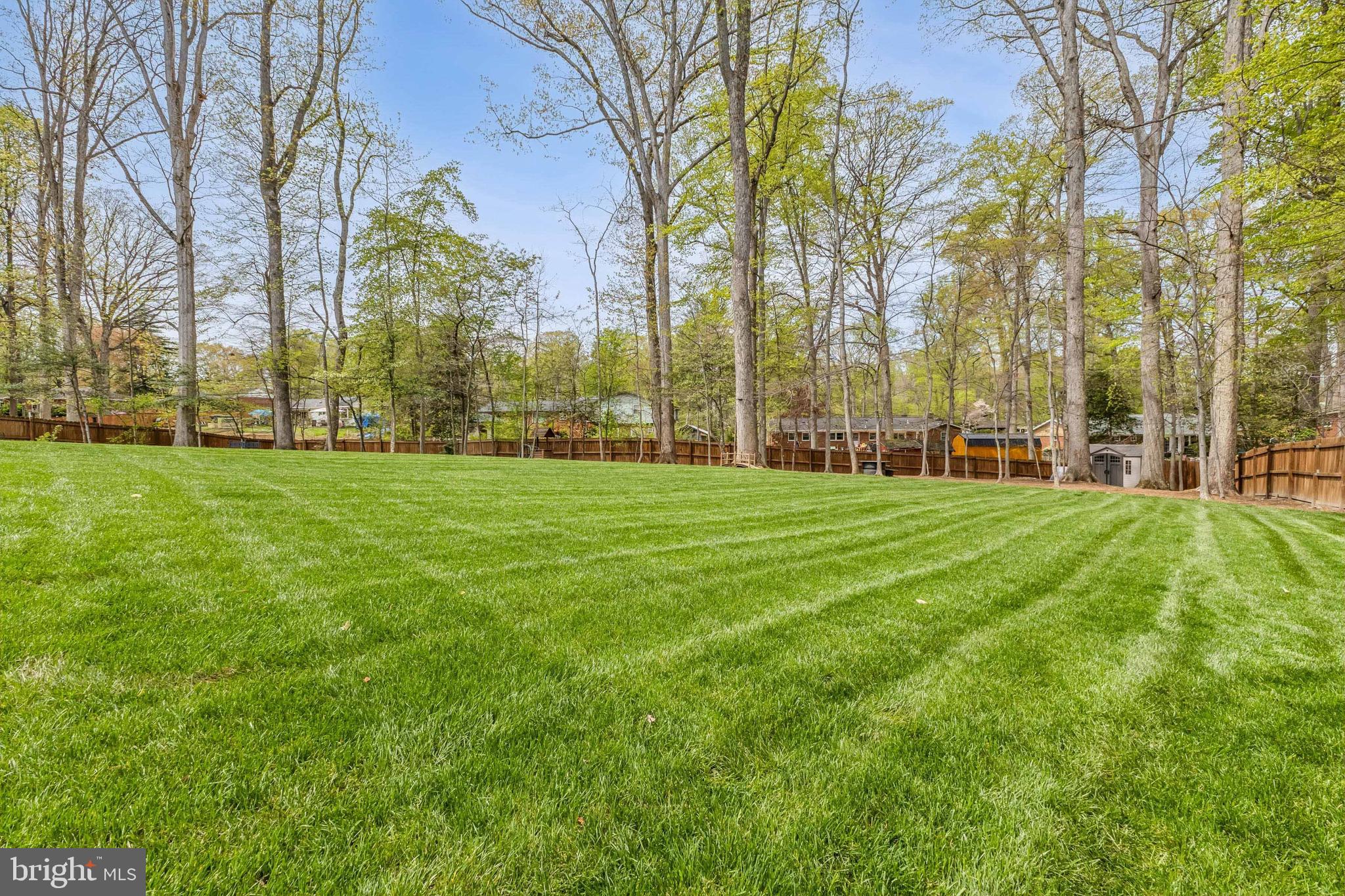 GRAHAM PARK SHORES - Residential