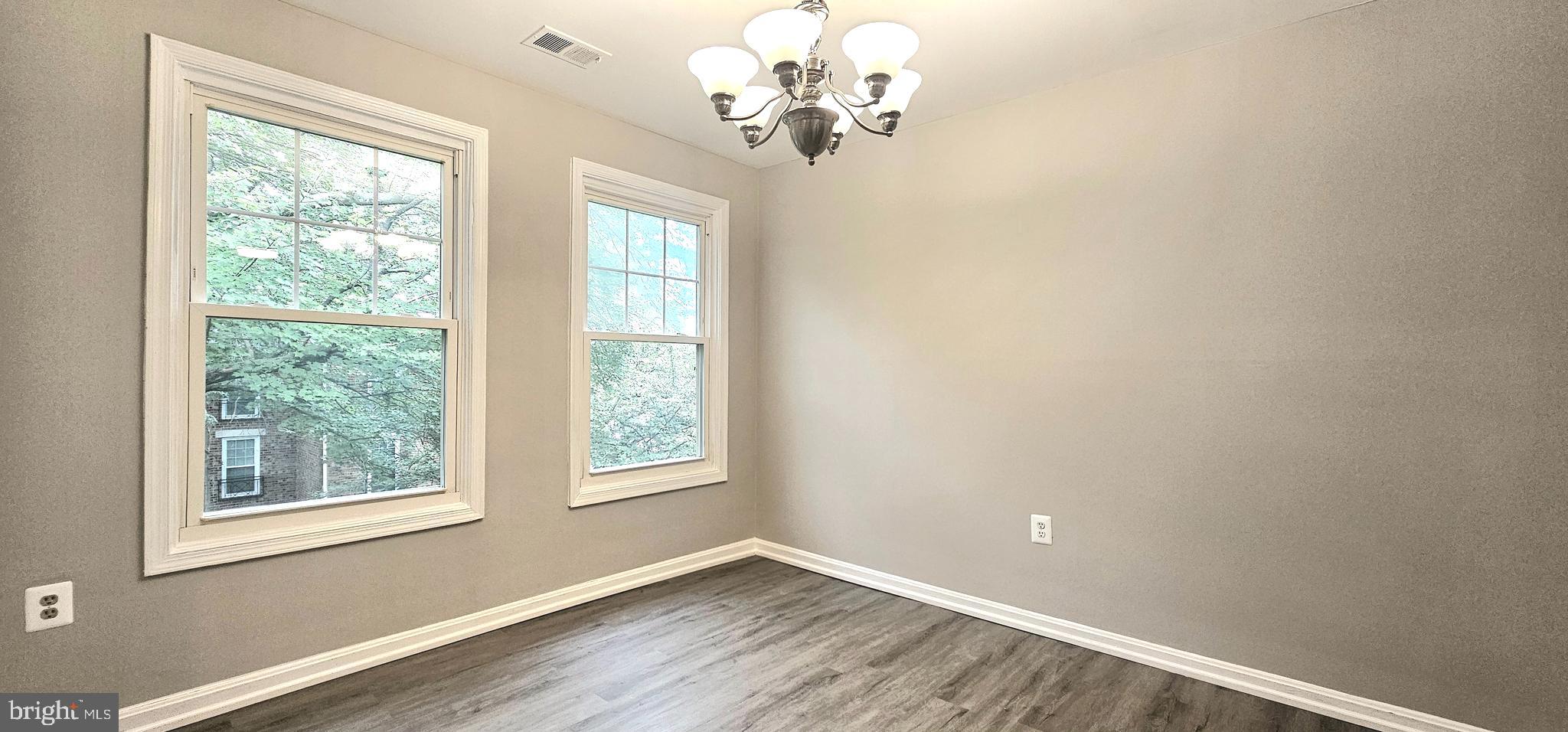 DIAMOND FARM - Residential