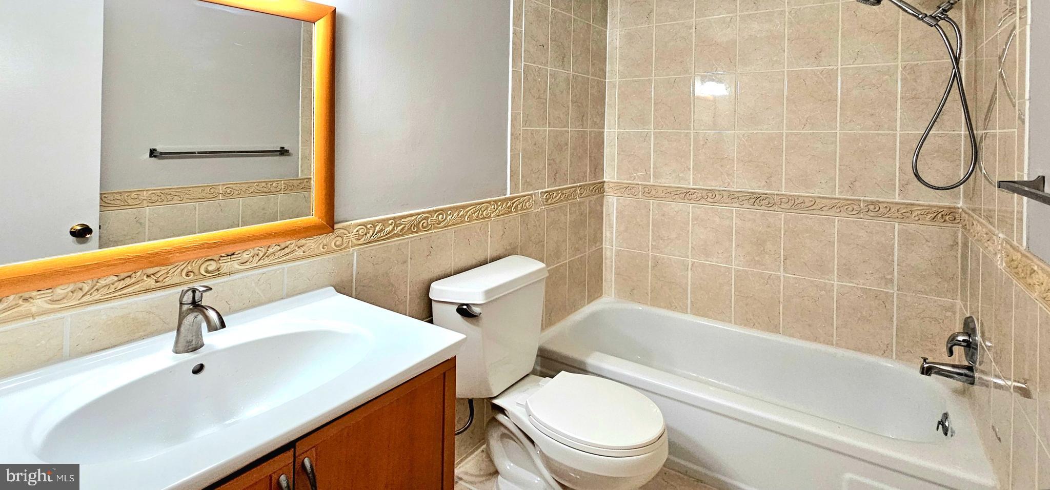 DIAMOND FARM - Residential