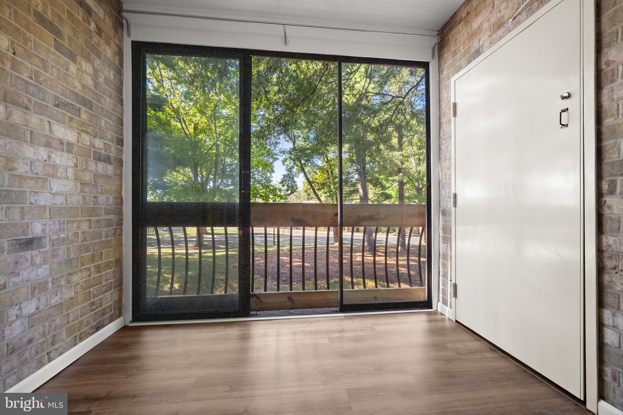 WILDE LAKE - Residential