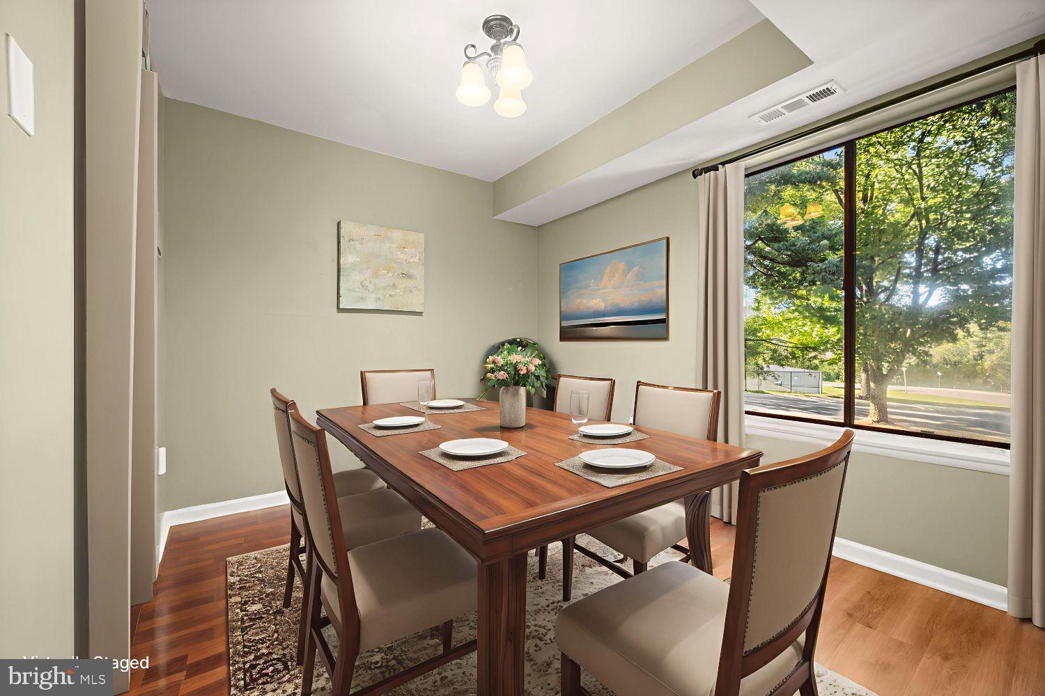 WILDE LAKE - Residential