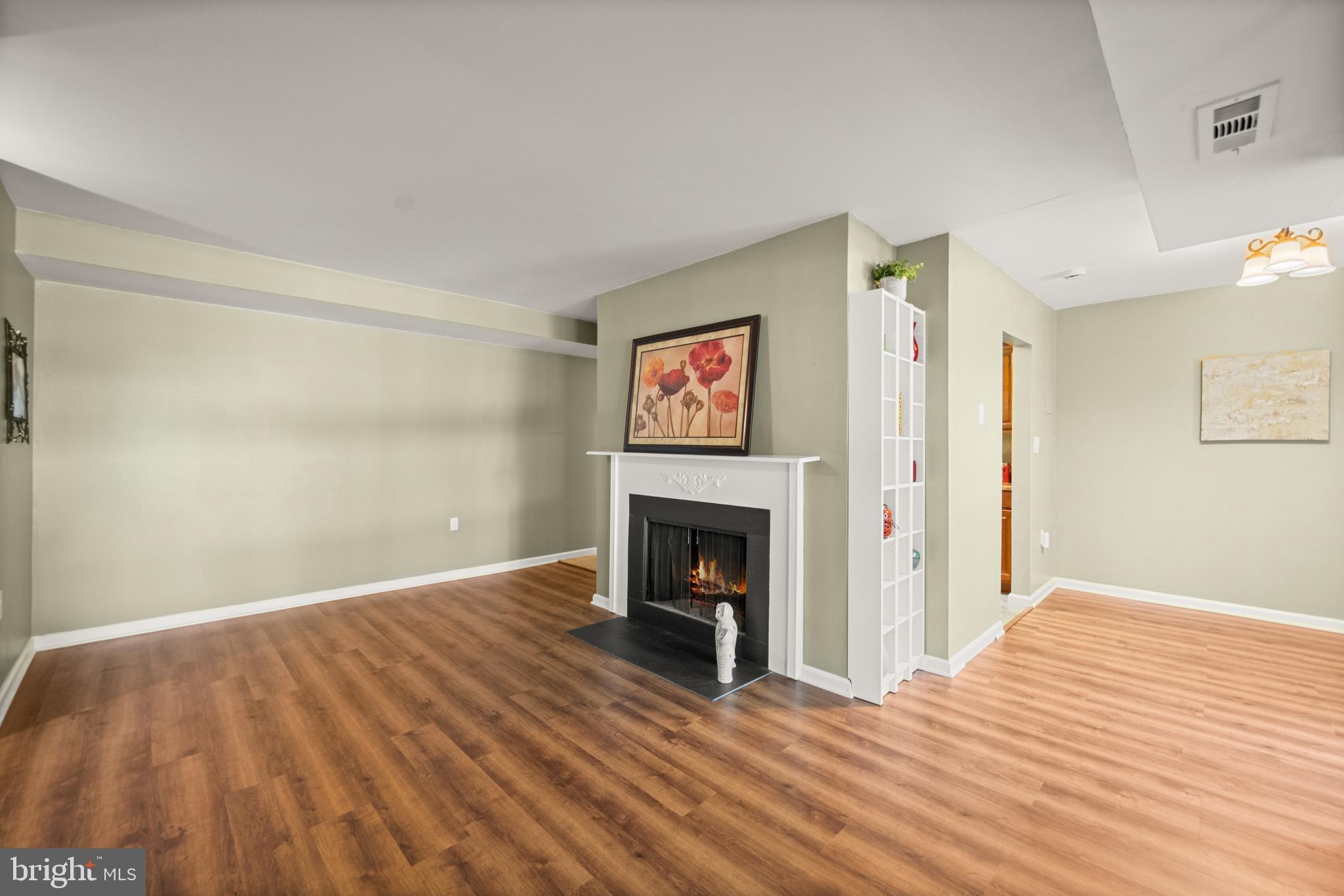 WILDE LAKE - Residential