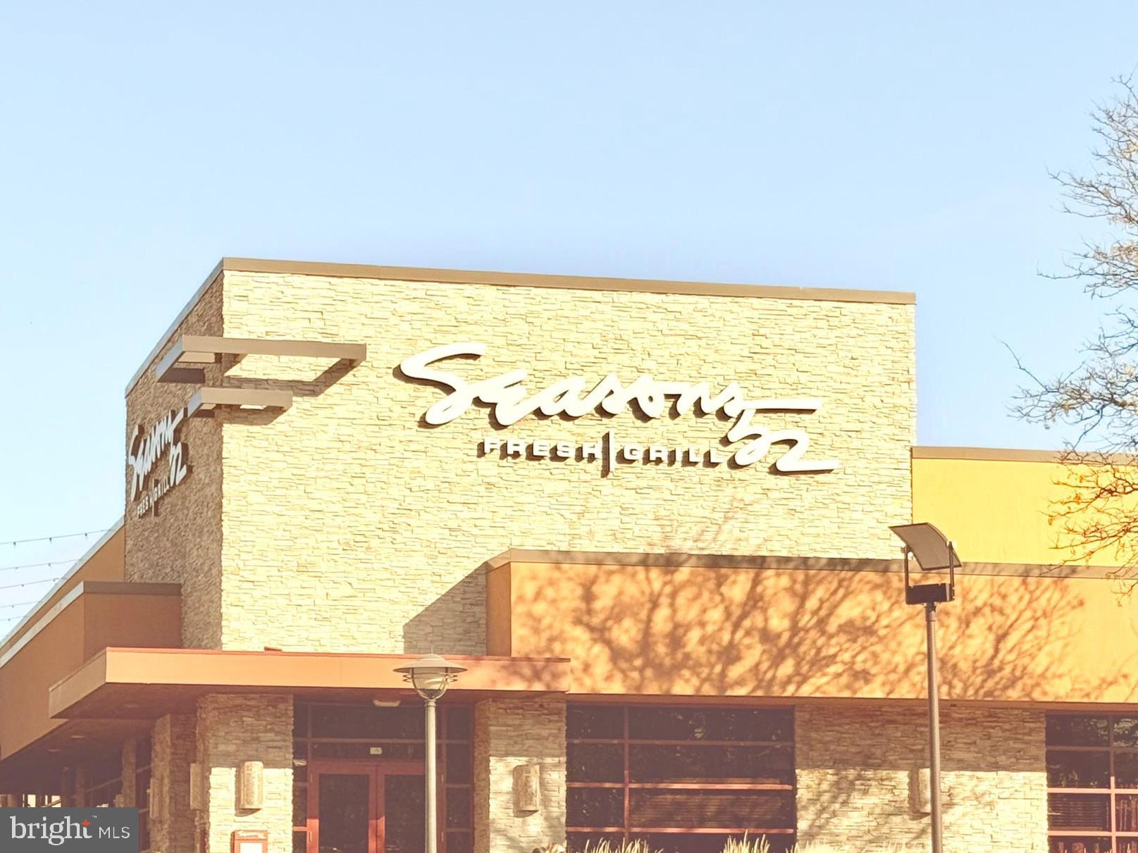 WILDE LAKE - Residential