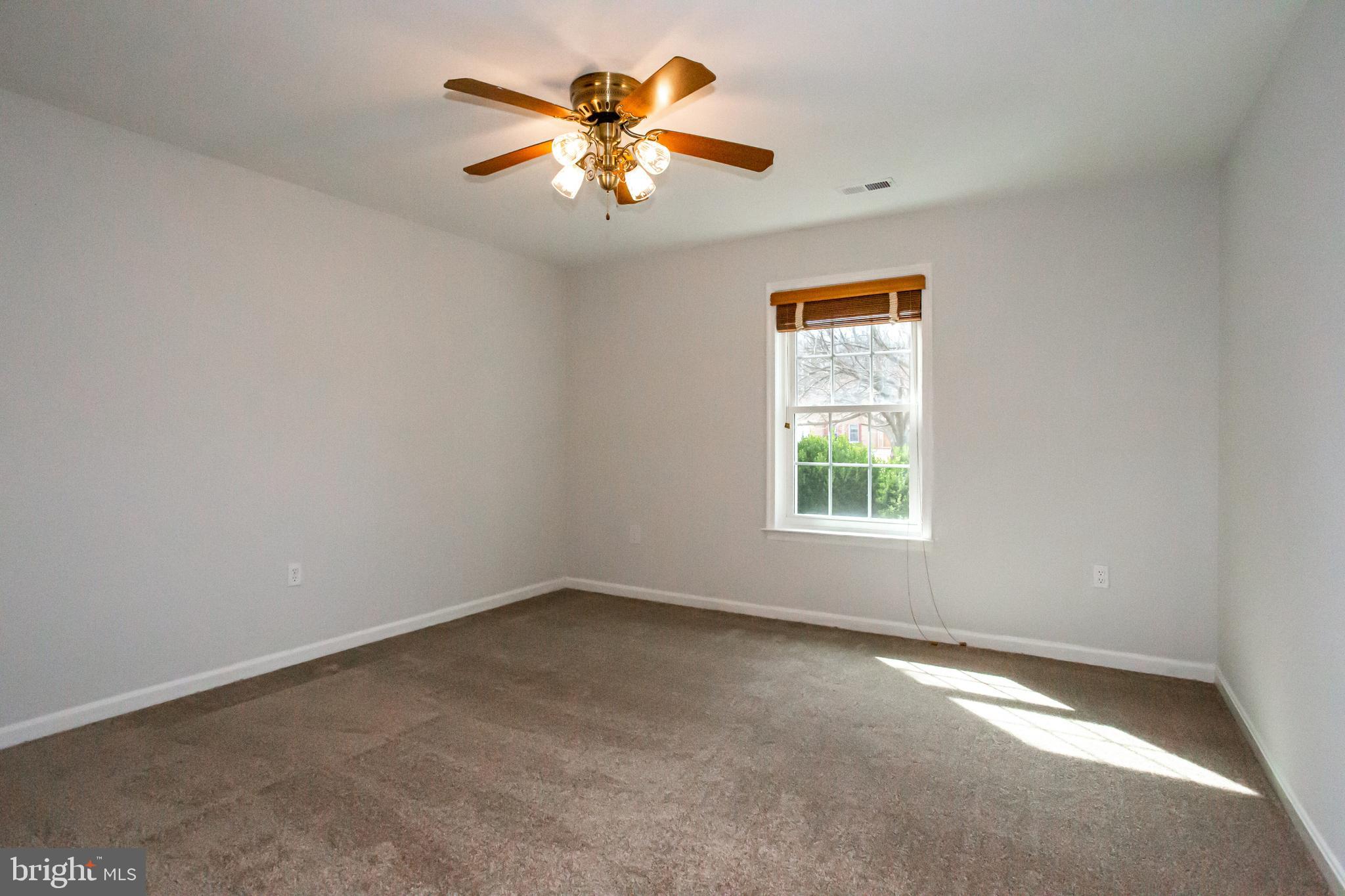 BERRY HILL MANOR - Residential