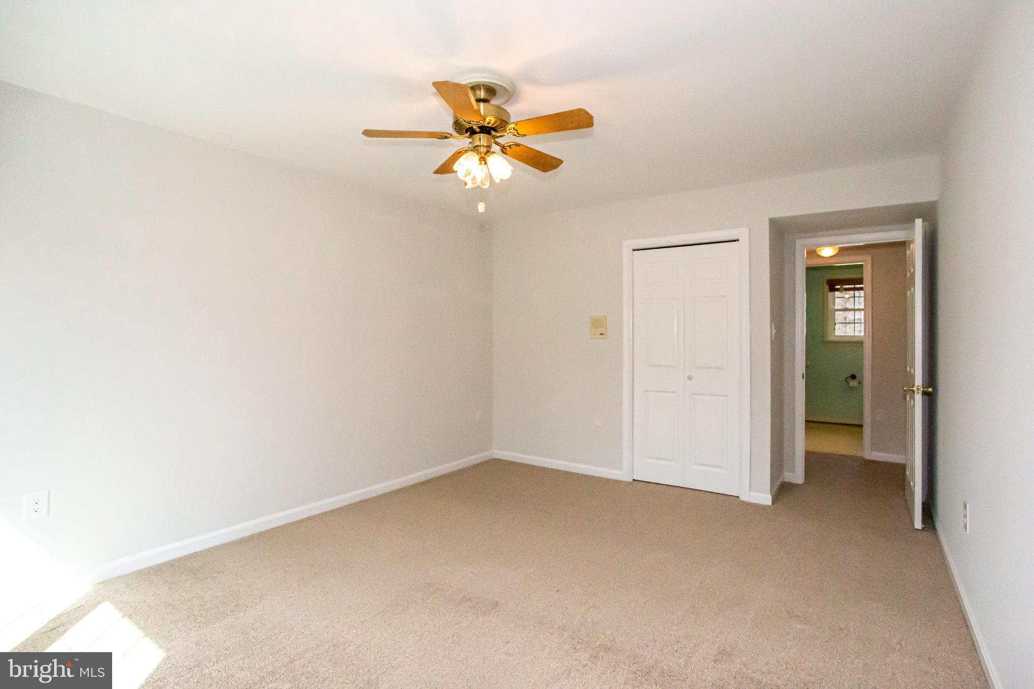 BERRY HILL MANOR - Residential