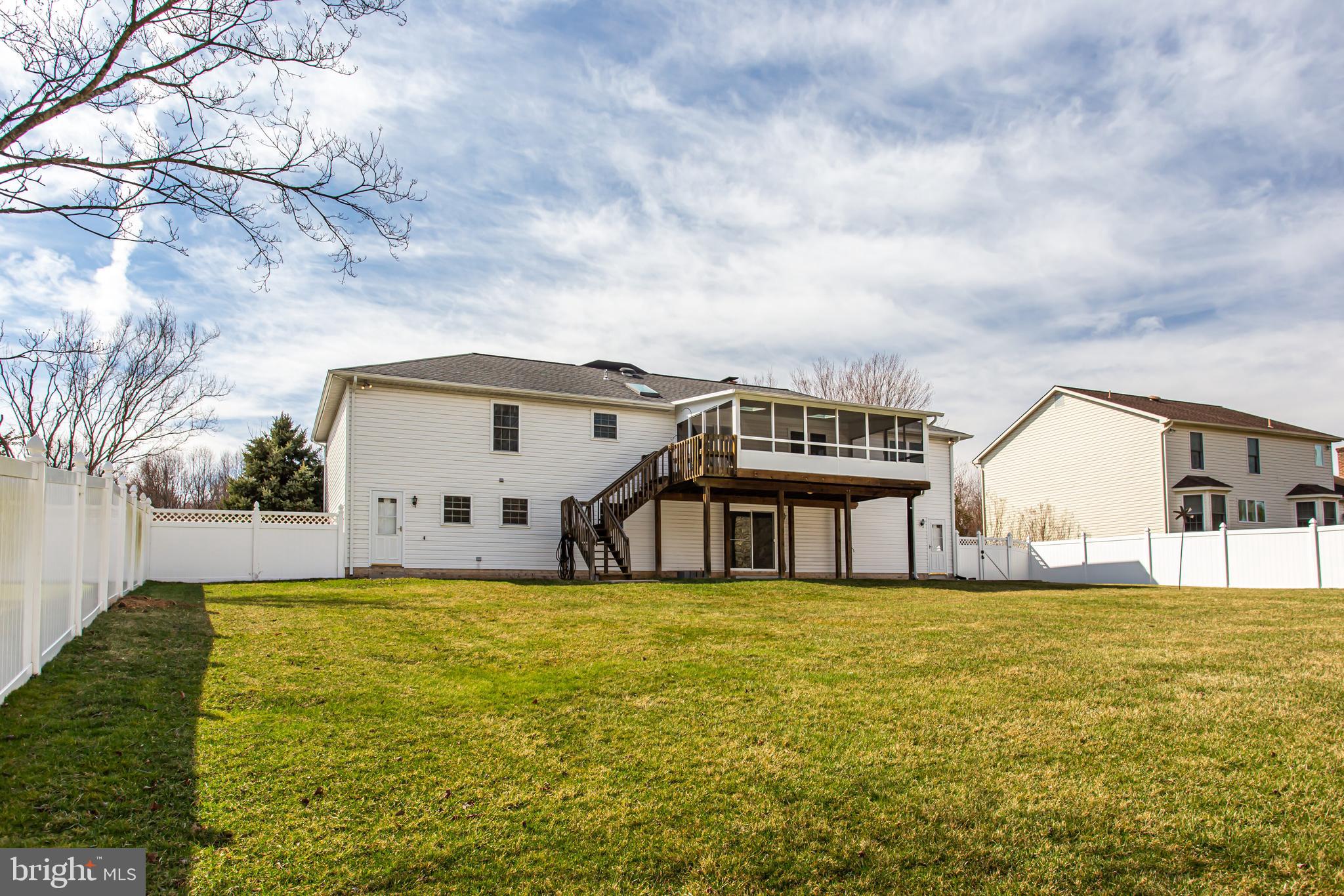 BERRY HILL MANOR - Residential