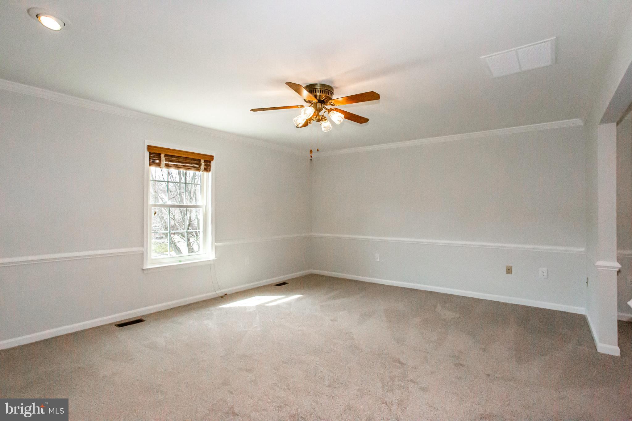 BERRY HILL MANOR - Residential