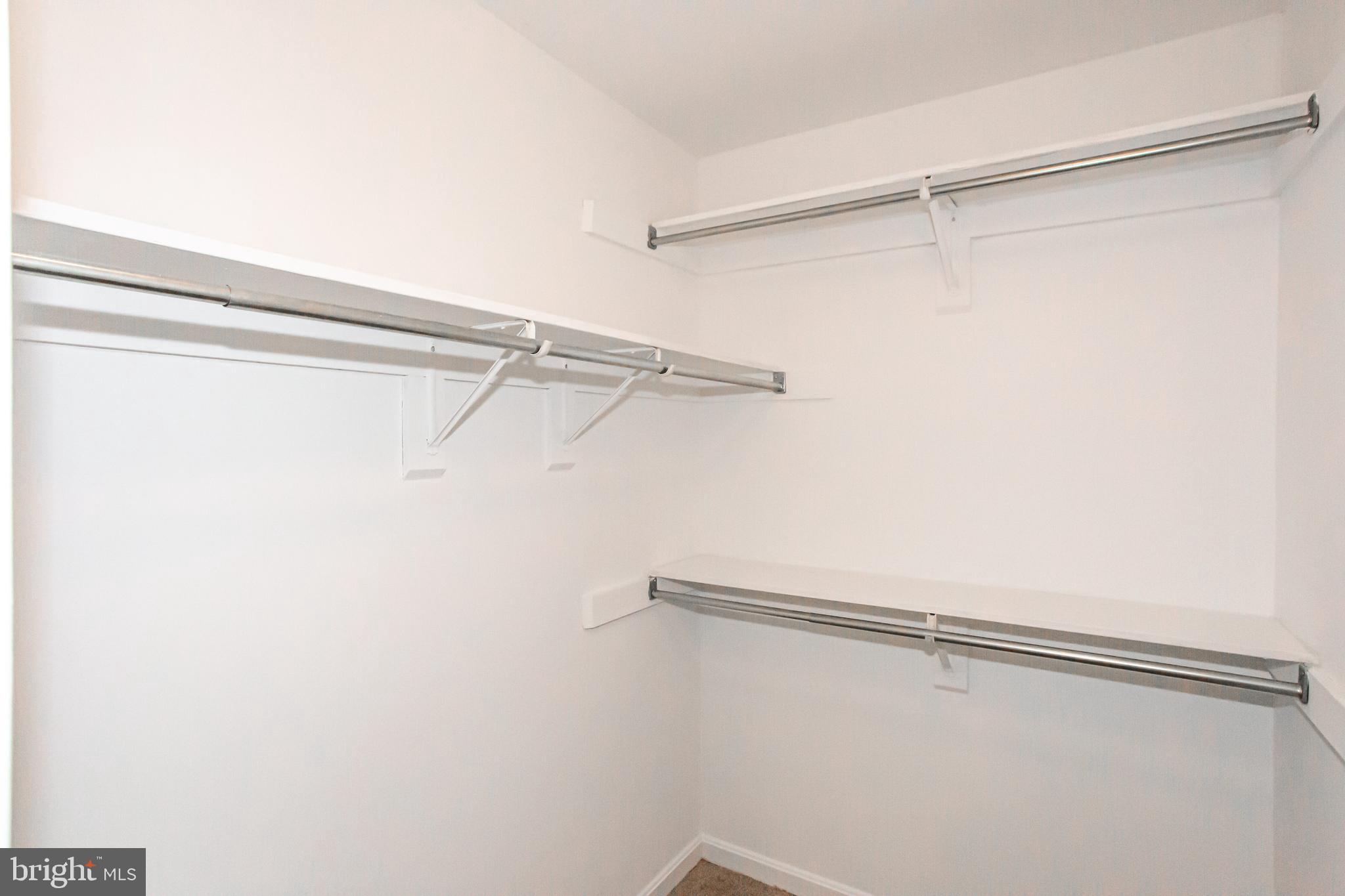 BERRY HILL MANOR - Residential