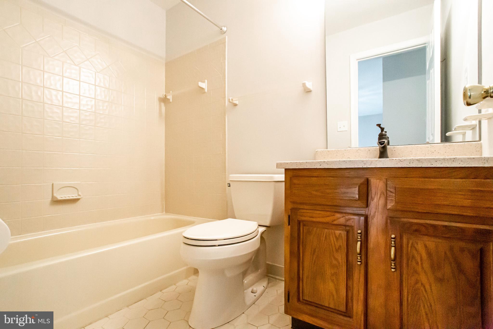 BERRY HILL MANOR - Residential