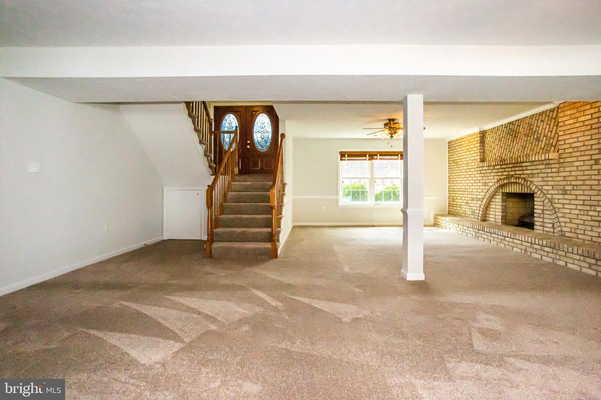 BERRY HILL MANOR - Residential