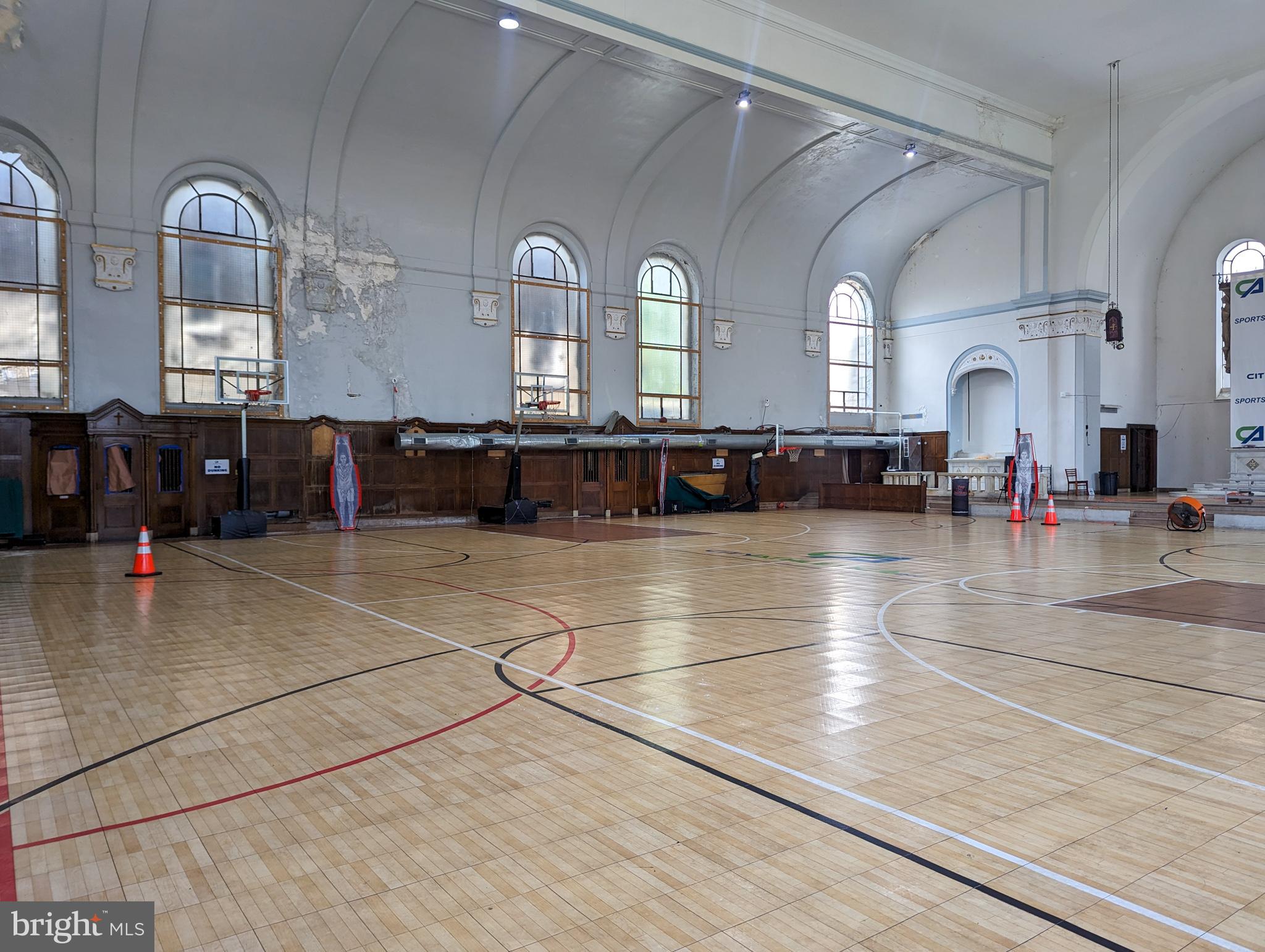 NORTH CENTRAL - Commercial Sale