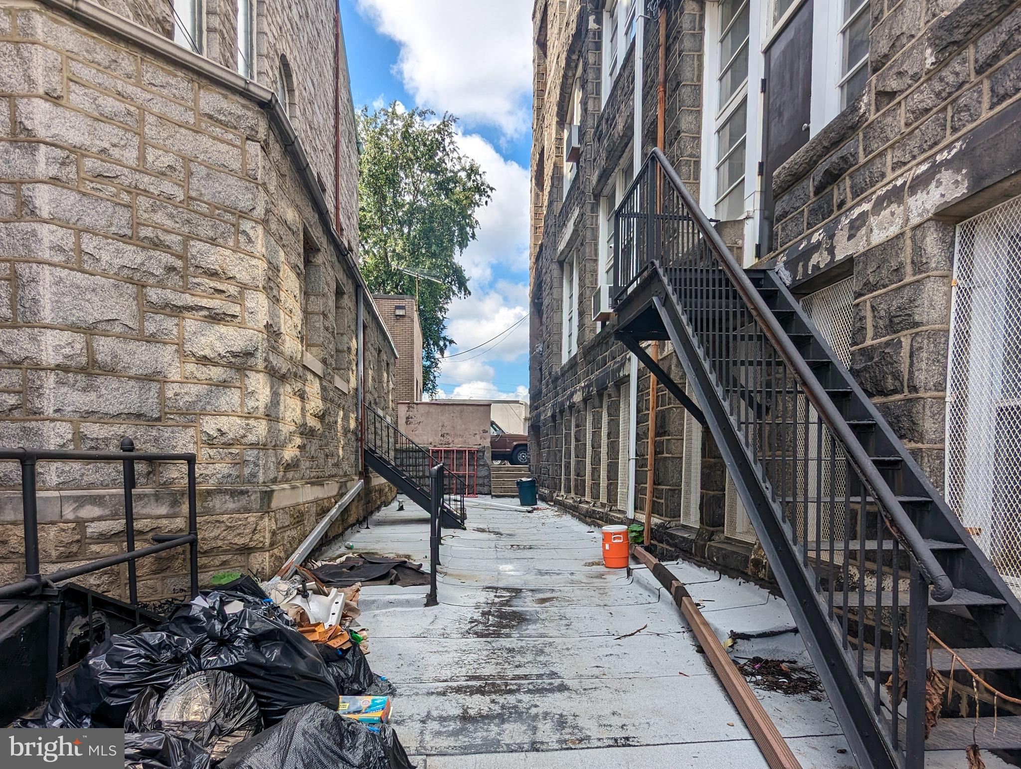 NORTH CENTRAL - Commercial Sale
