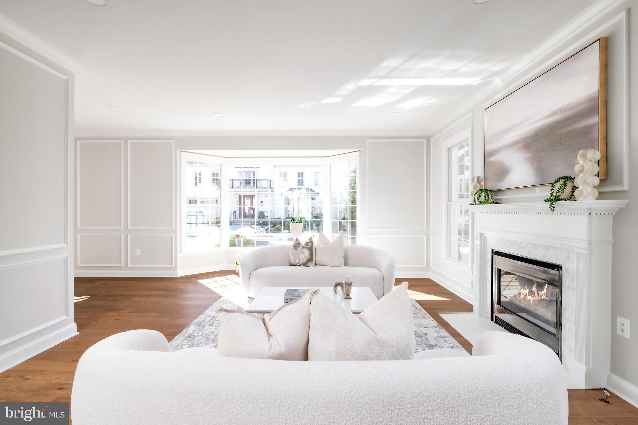 SPRING VALLEY - Residential