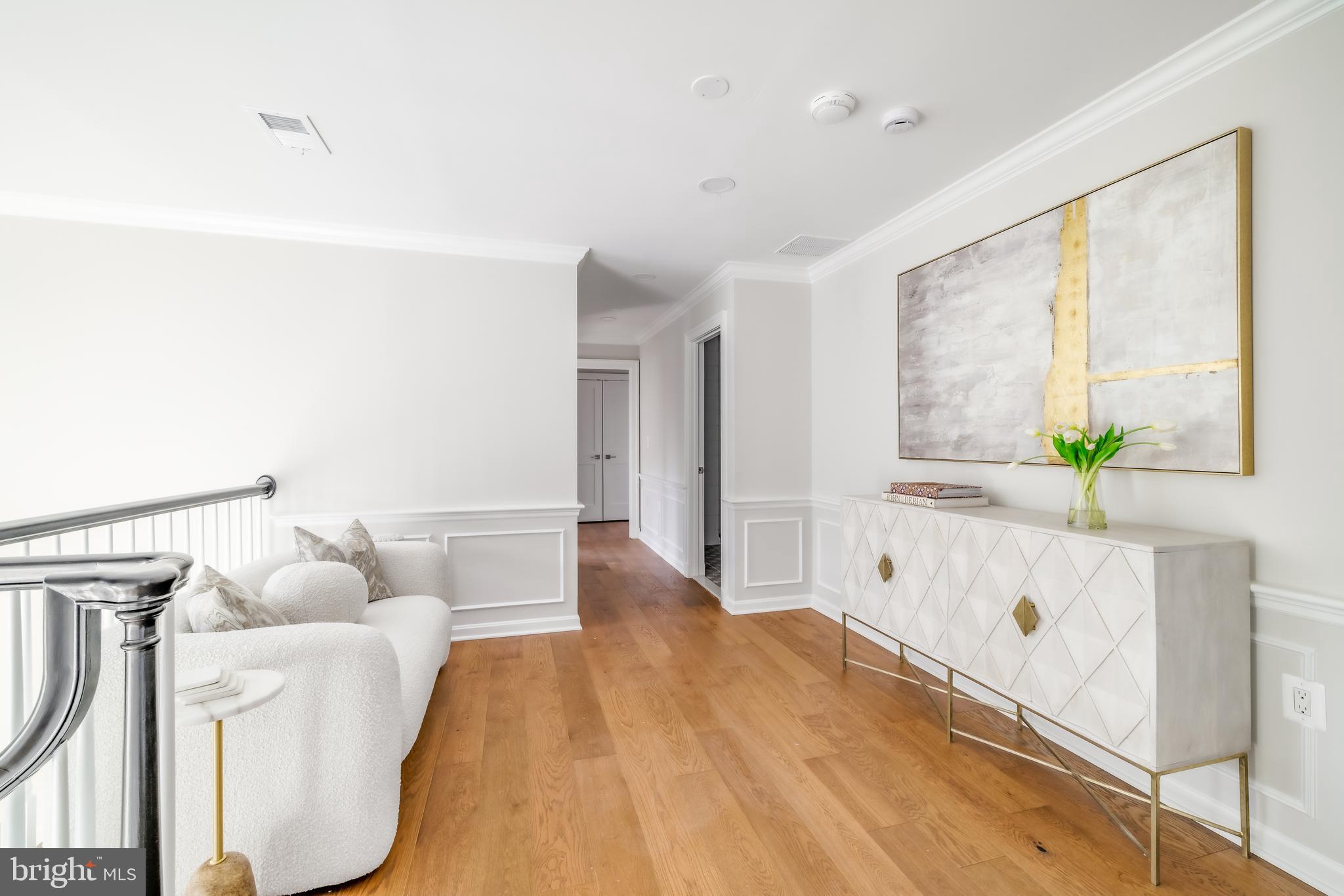 SPRING VALLEY - Residential