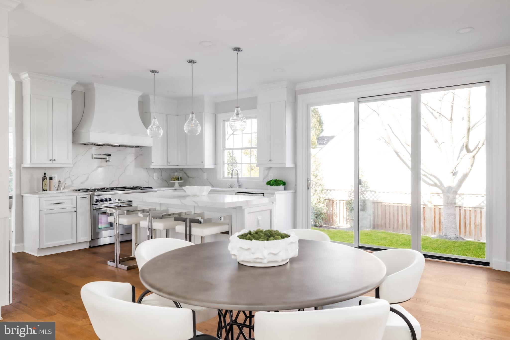 SPRING VALLEY - Residential