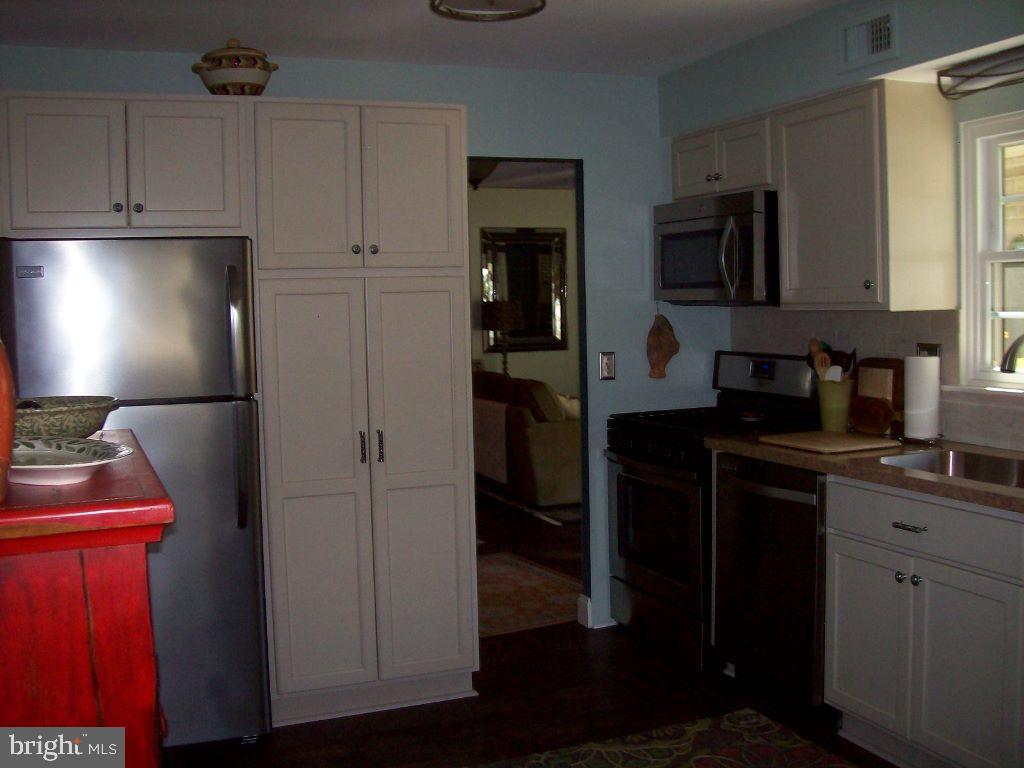 VALLEYBROOK ESTATES - Residential