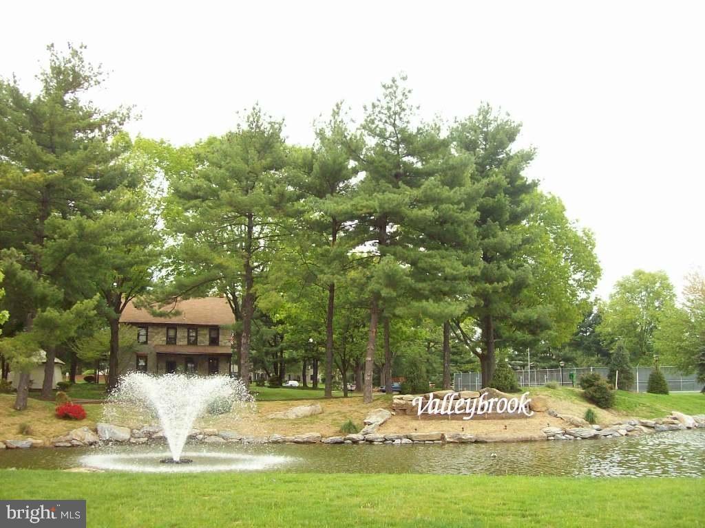 VALLEYBROOK ESTATES - Residential