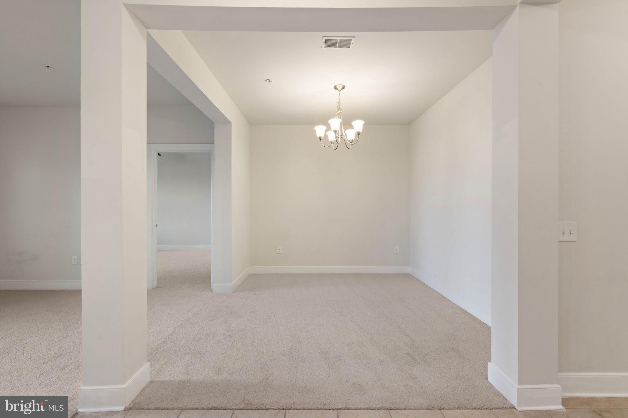 FLATS AT METROWEST - Residential Lease