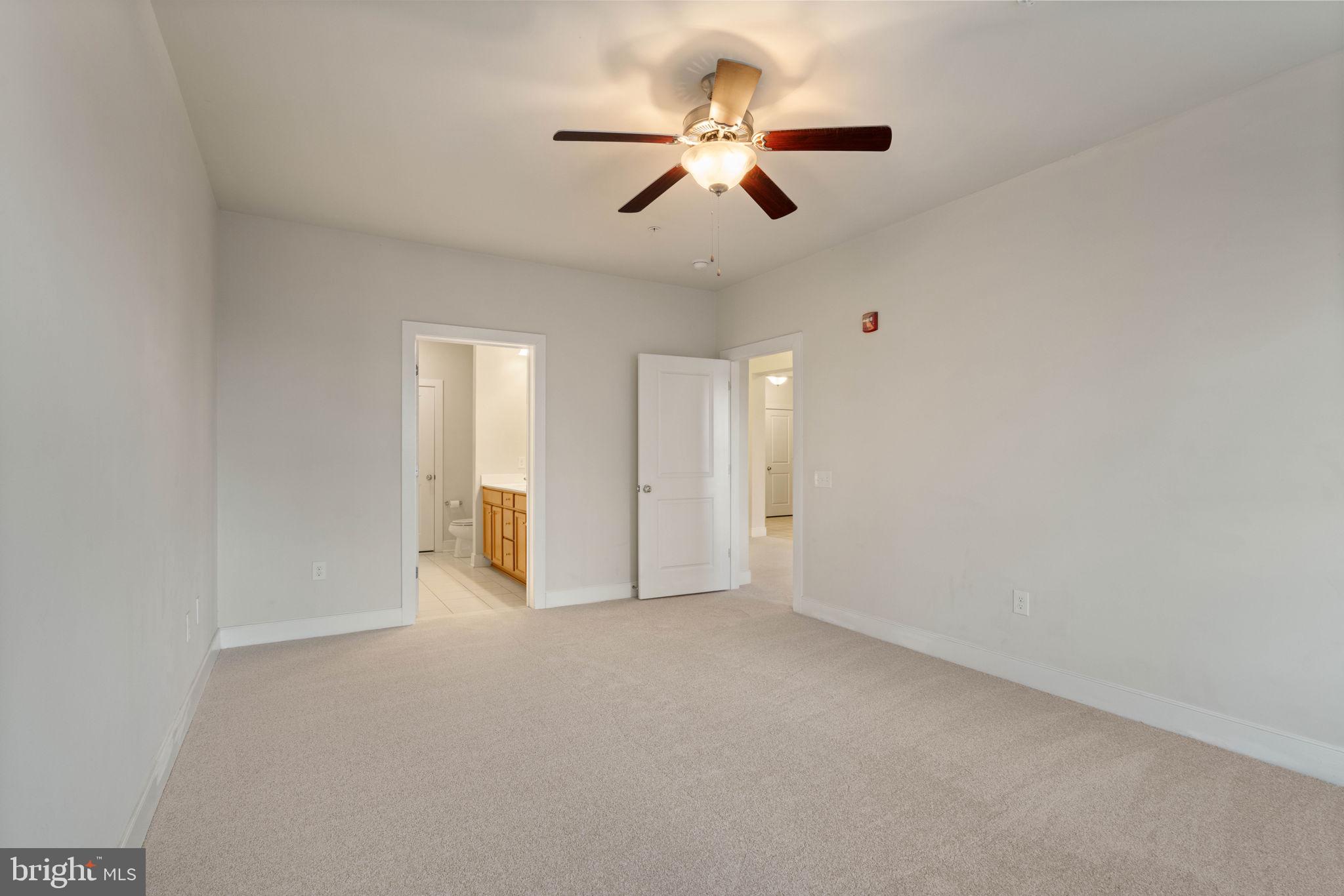 FLATS AT METROWEST - Residential Lease