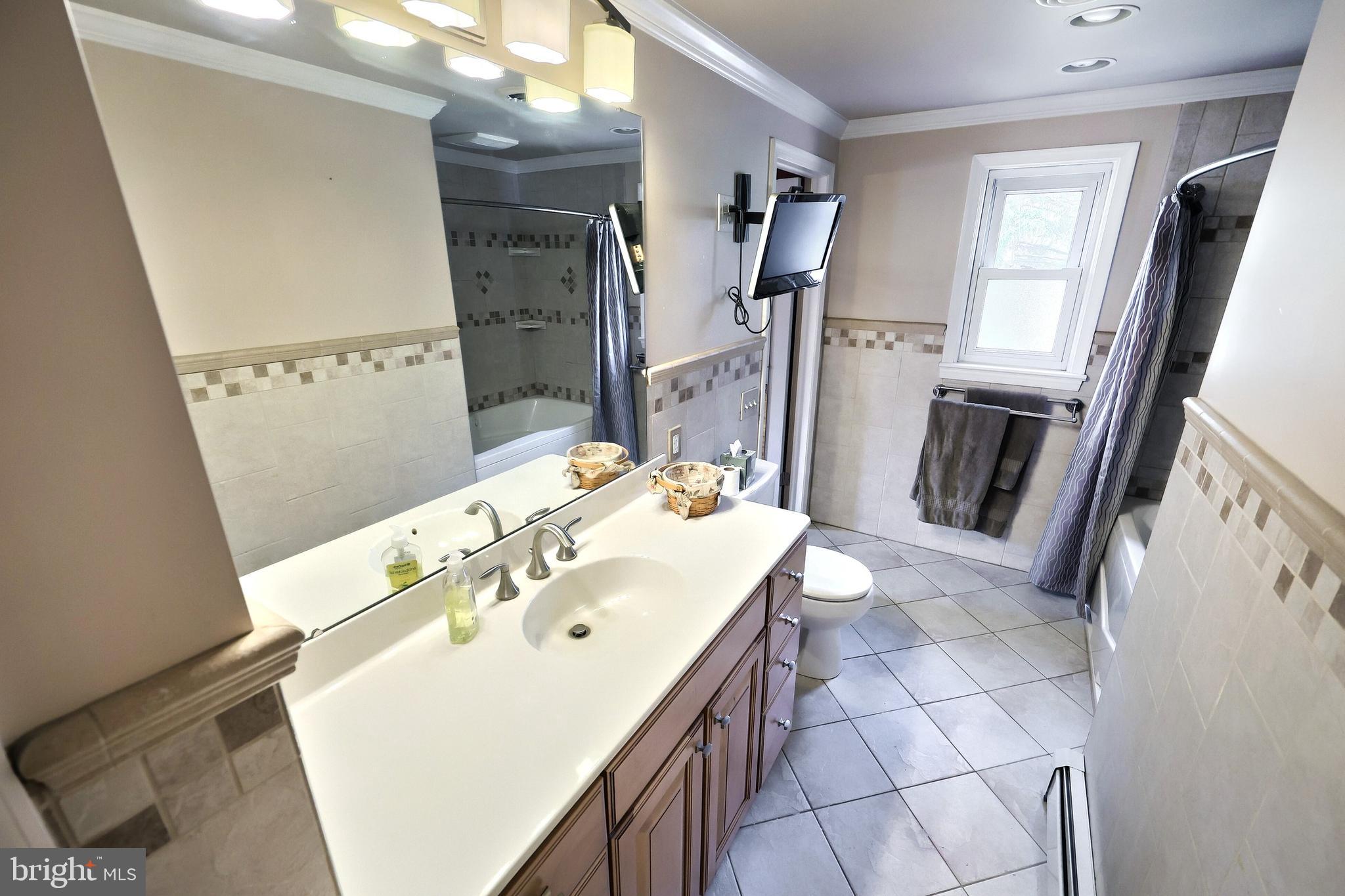 SHREWSBURY BORO - Residential