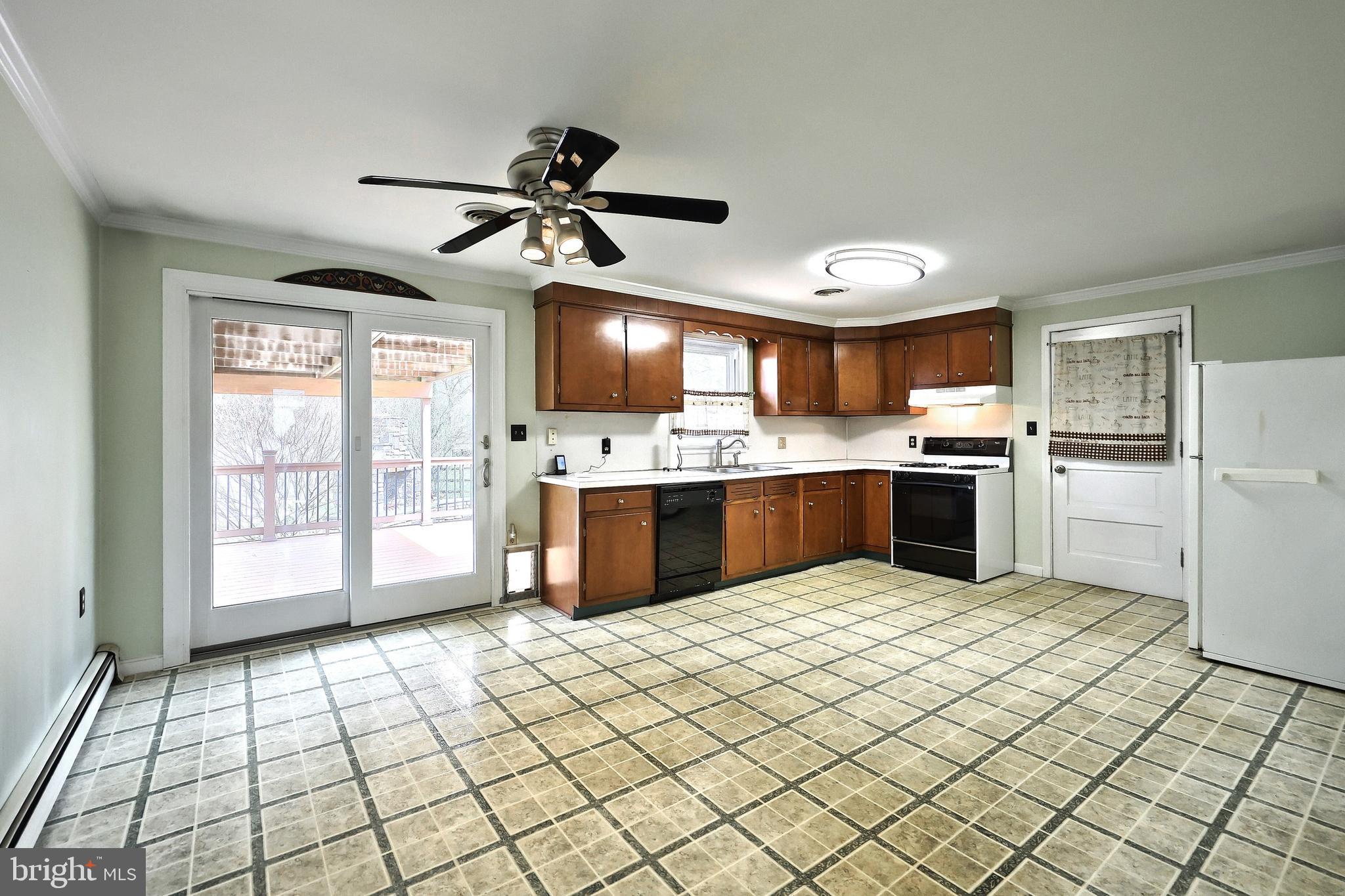 SHREWSBURY BORO - Residential