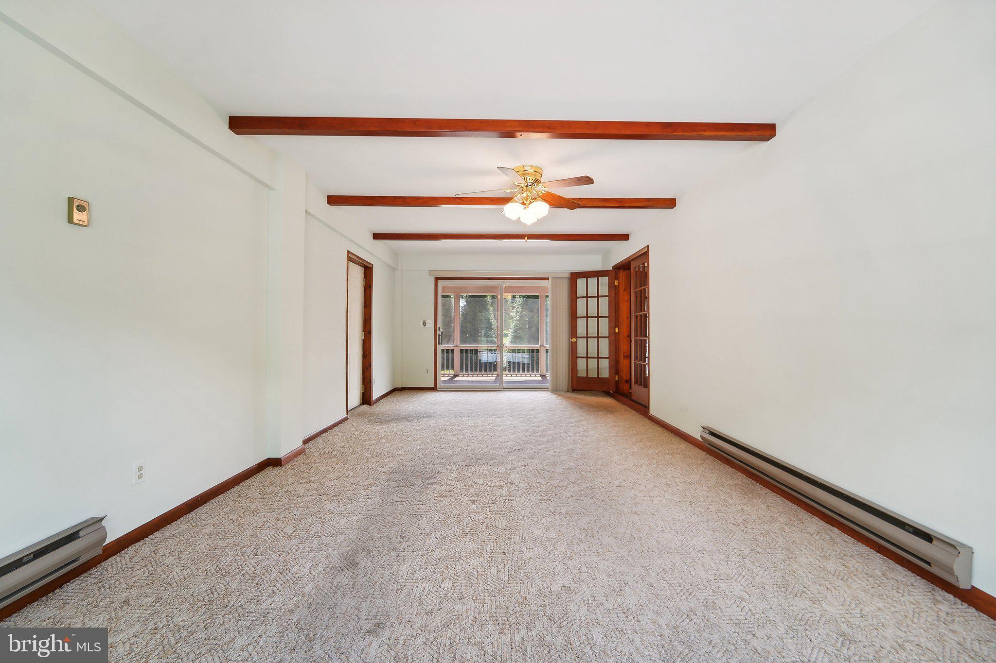 MOUNT HEBRON - Residential