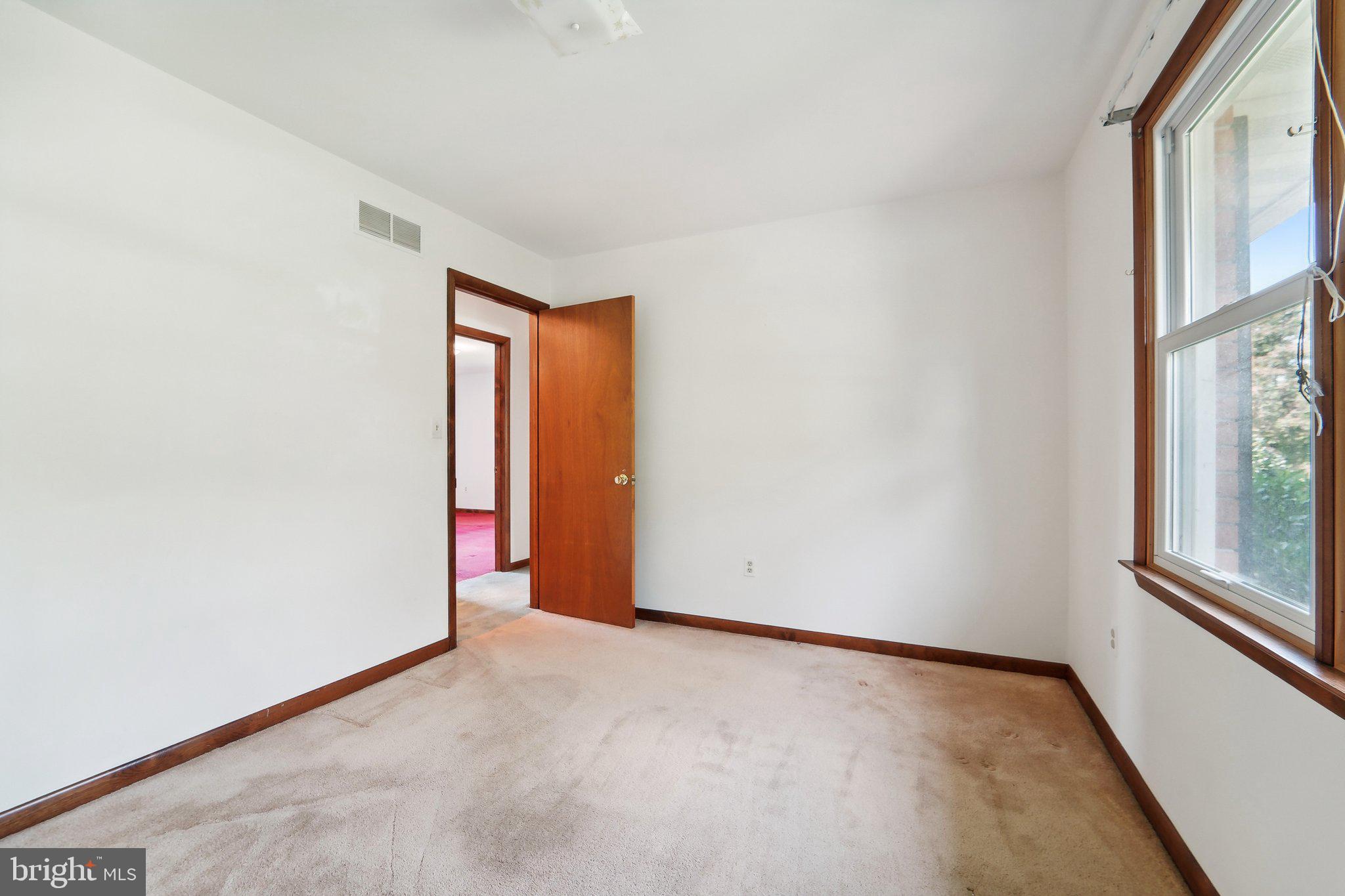 MOUNT HEBRON - Residential