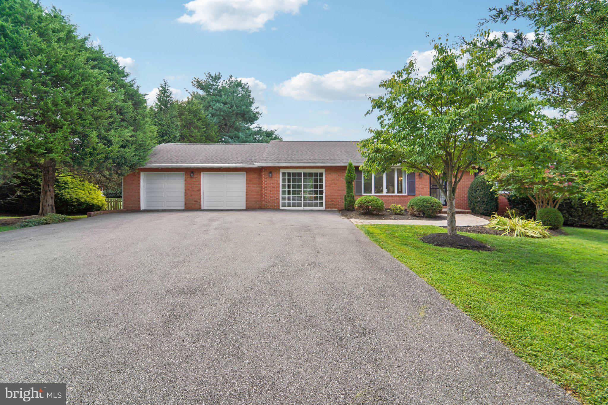 MOUNT HEBRON - Residential