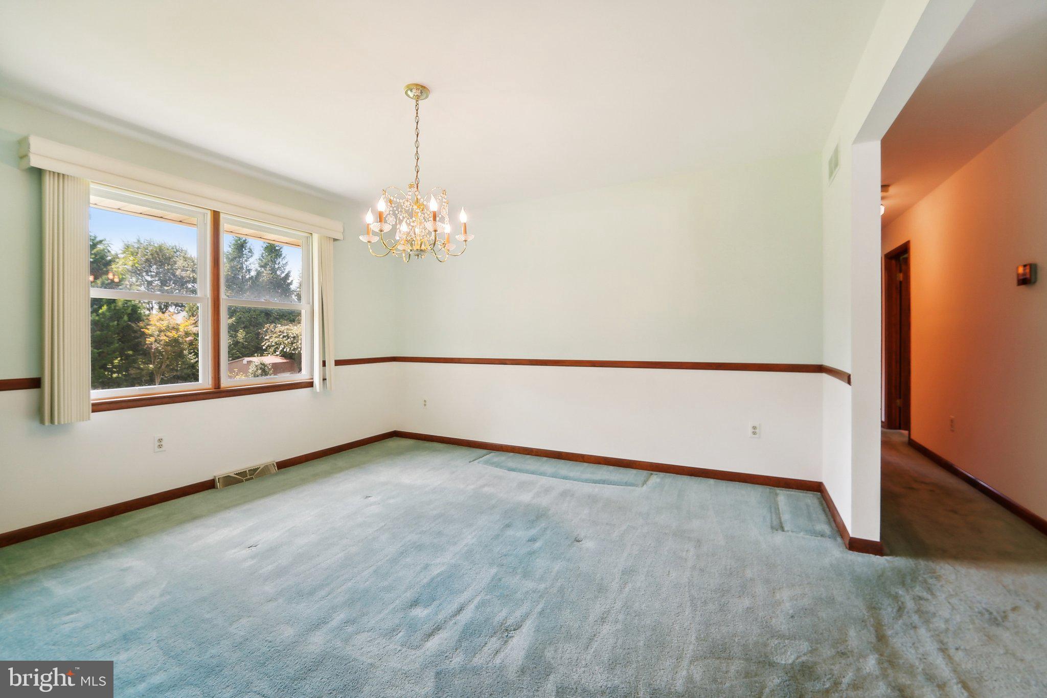 MOUNT HEBRON - Residential