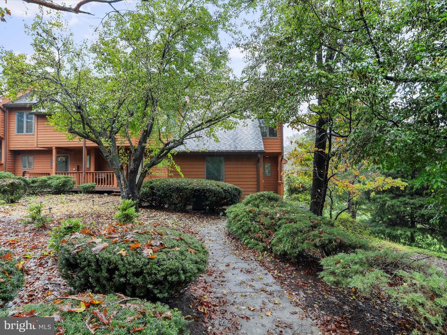 *Home sale contingency fell through* This newly renovated end unit townhome overlooks the greens of the golf course and is within walking distance to the pool and clubhouse.  The entire home is 3 bedroom, 3 bathrooms offering all 3 as master suites.  The main level offers a brand new kitchen with white shaker cabinets, quartz countertops with a bar top and stainless steel appliances.  The open concept leads you to the living room offerings a wood burning fireplace and a nice deck that looks out over the course.  New LVP floors throughout most of the home.  New light fixtures and neutral paint.  One of the 2 upstairs masters has a jacuzzi tub with a sky light and a small balcony with views and vaulted ceilings.  There is also a newer Trane heat pump and thermostat installed previously installed.  This could be a great opportunity for an AirBnB.  Class A or Class B membership available, confirmed on Oct 01 2024.