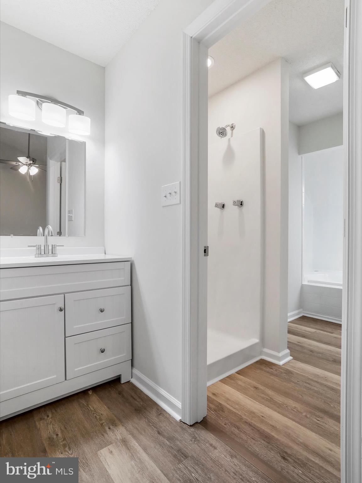 THE WOODS RESORT - Residential