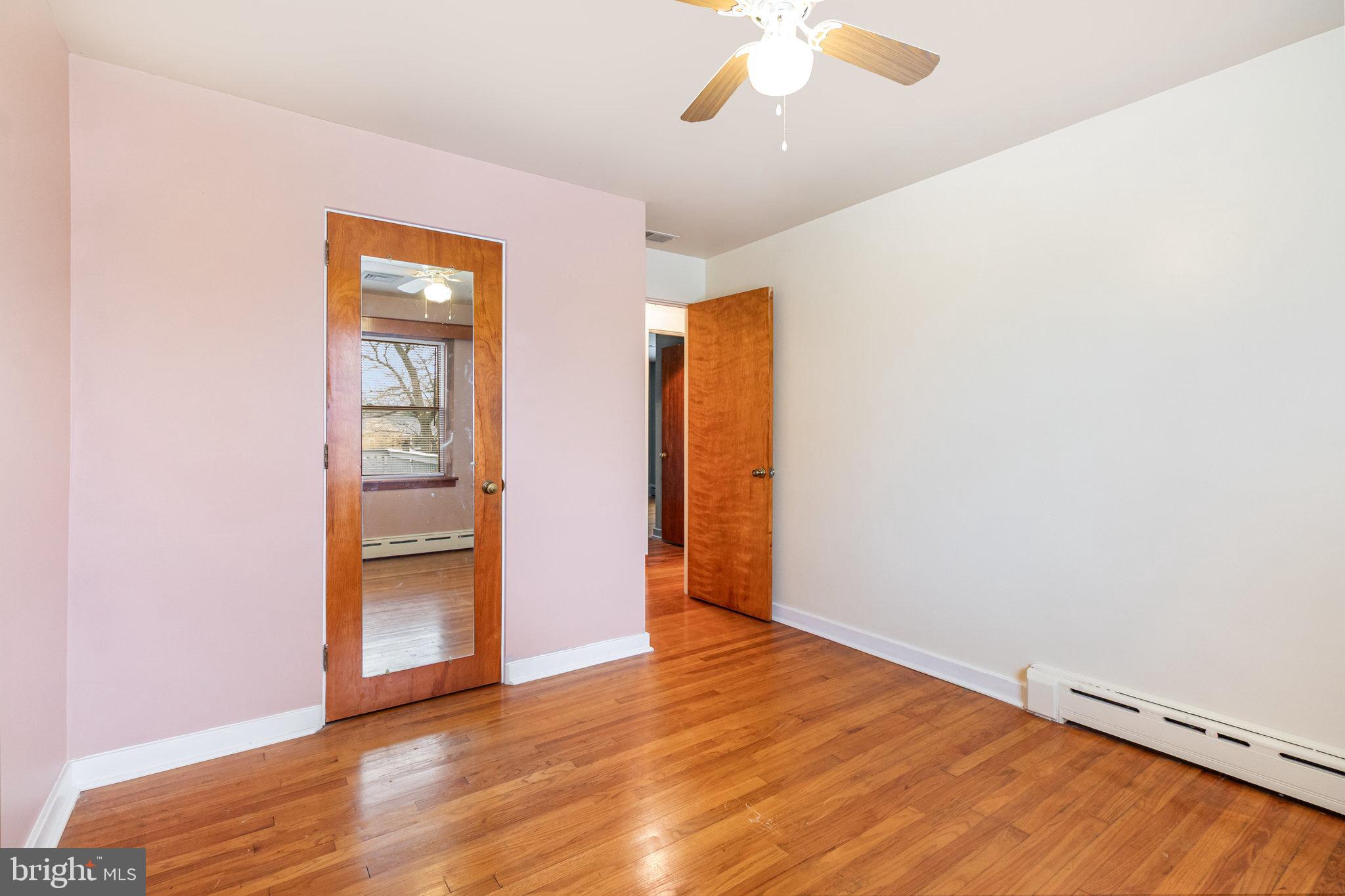 VILLAGE OF LINGLESTOWN - Residential