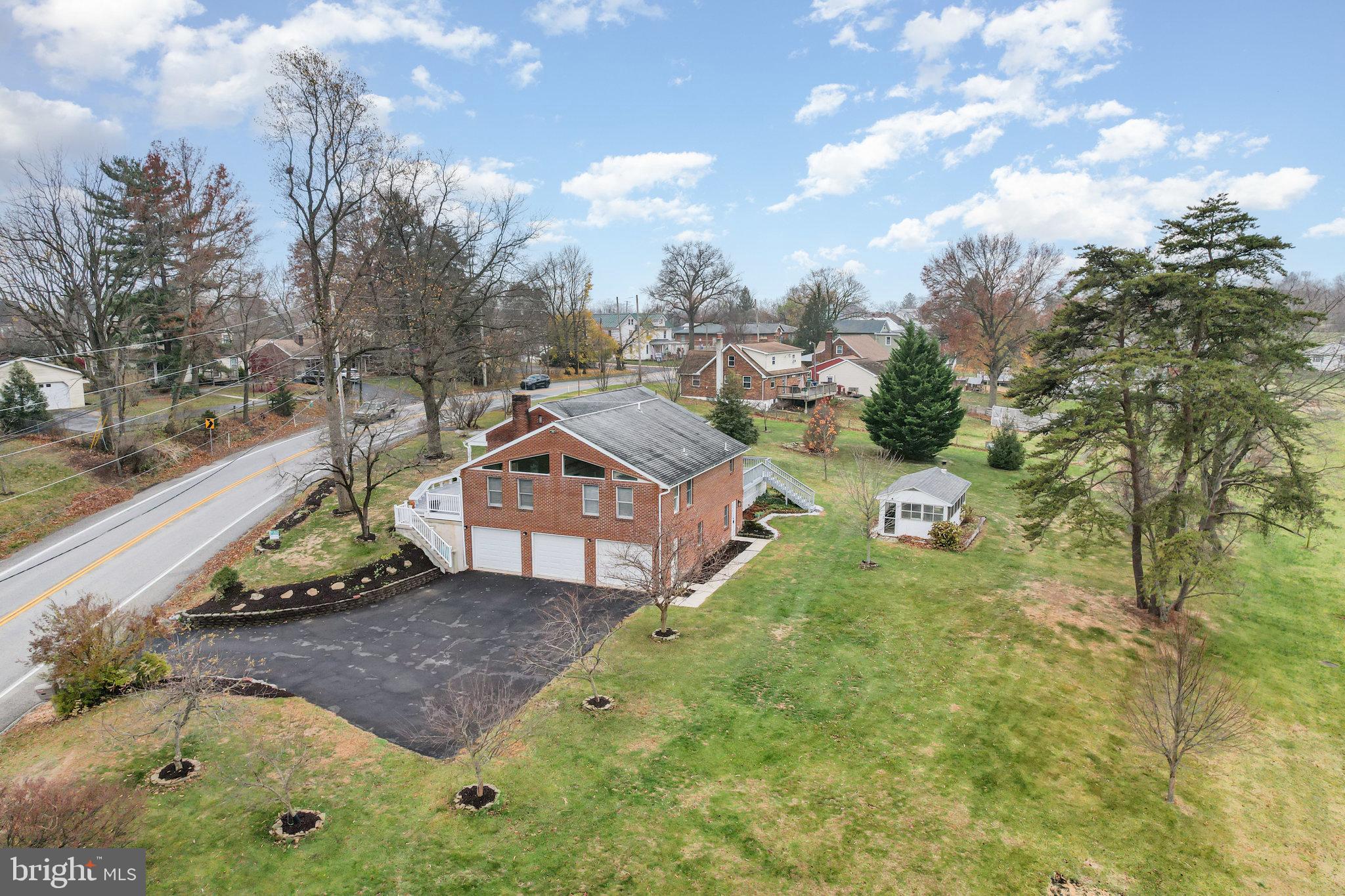 6112 LINGLESTOWN ROAD