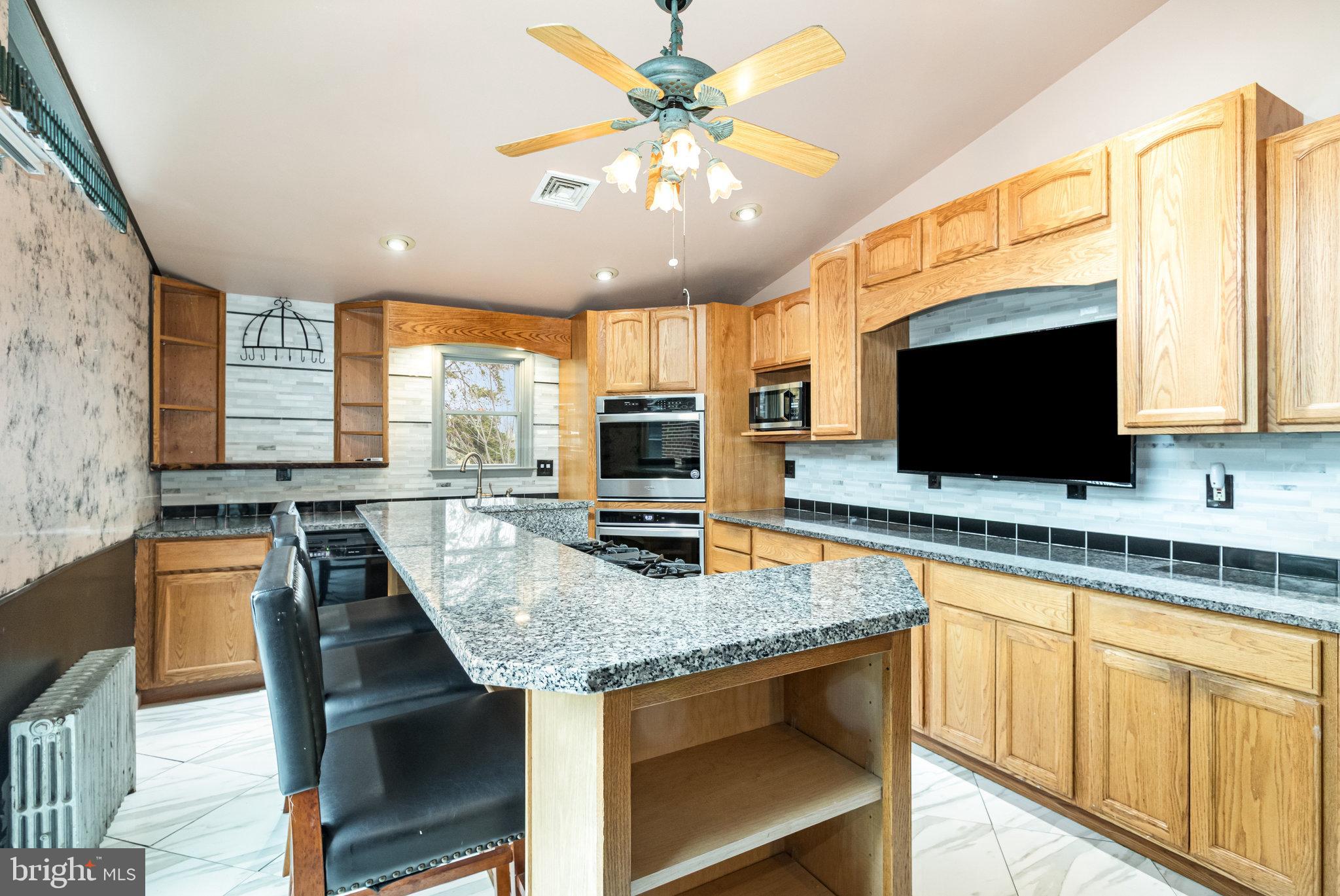 VILLAGE OF LINGLESTOWN - Residential