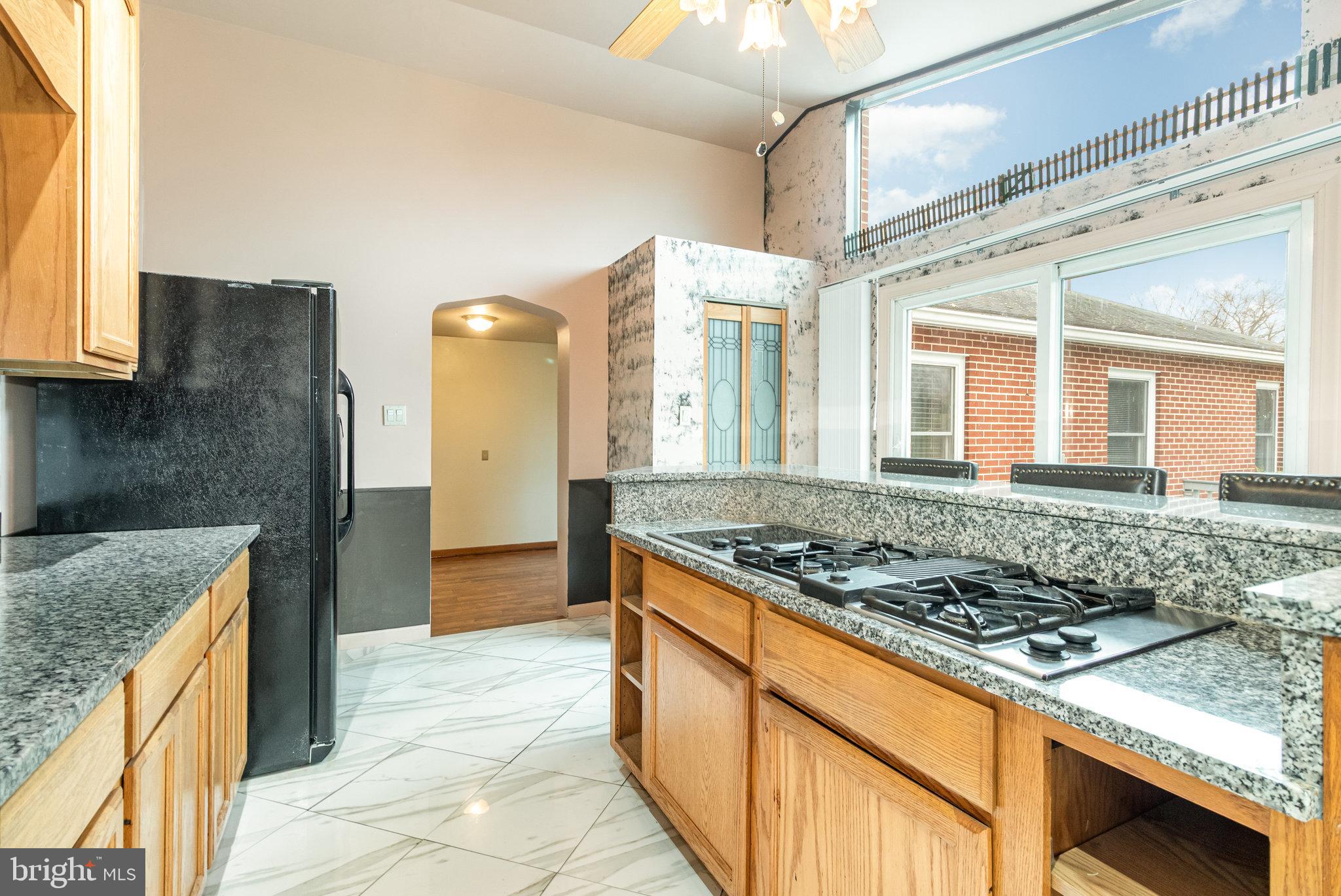 VILLAGE OF LINGLESTOWN - Residential