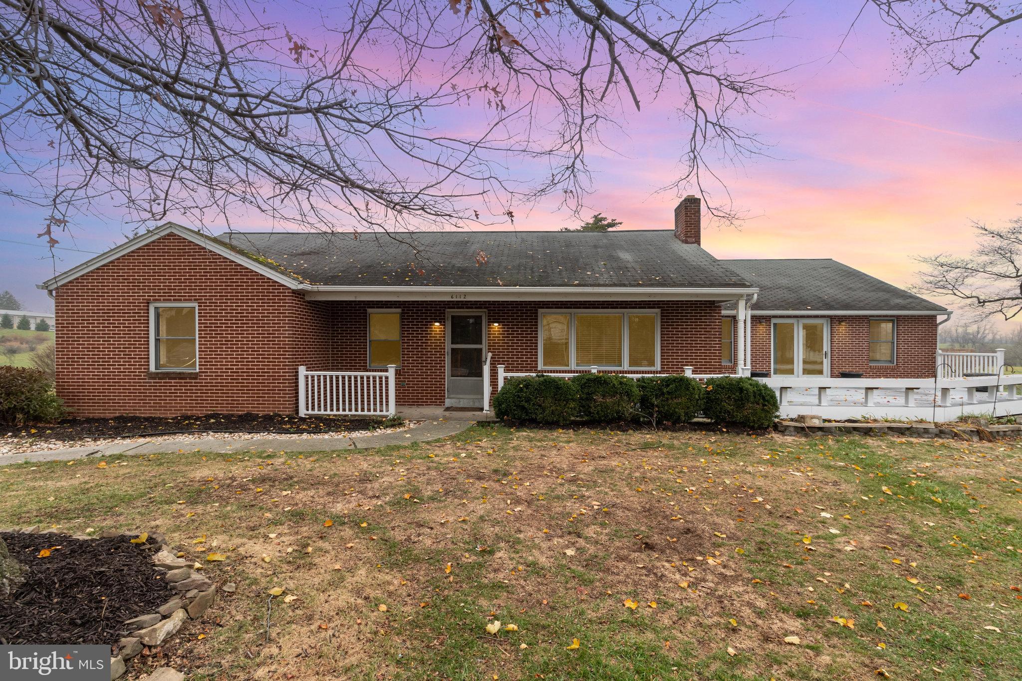 VILLAGE OF LINGLESTOWN - Residential