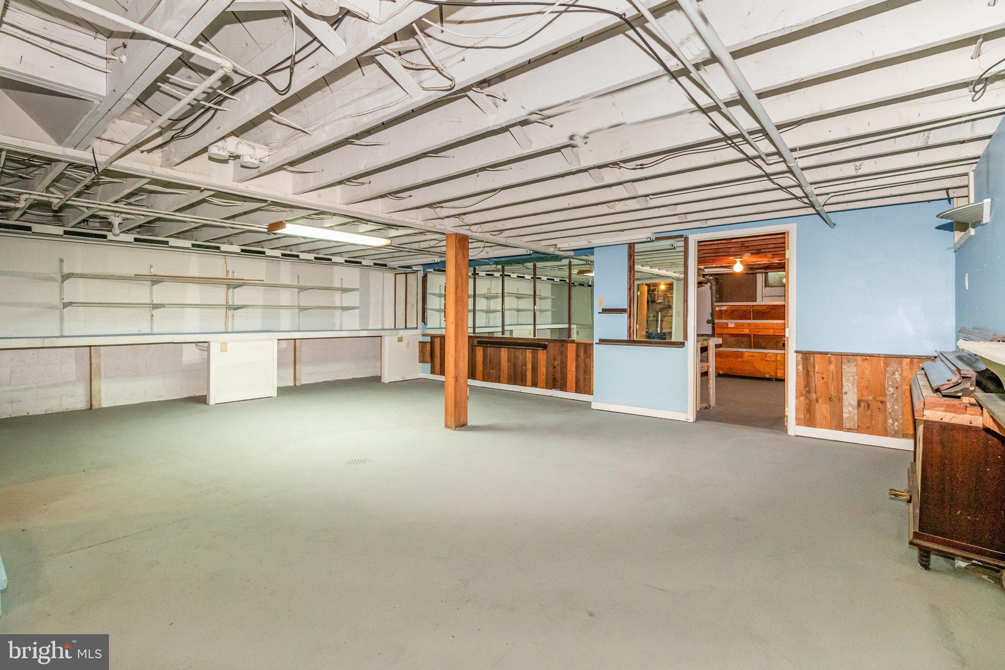 VILLAGE OF LINGLESTOWN - Residential