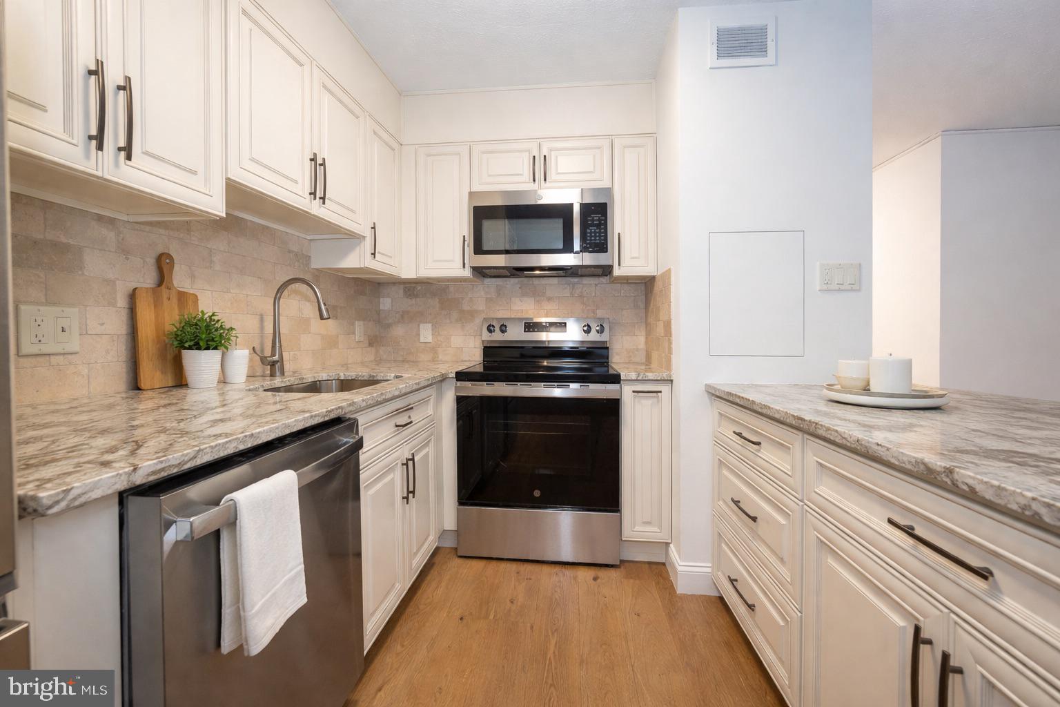 RITTENHOUSE SQUARE - Residential