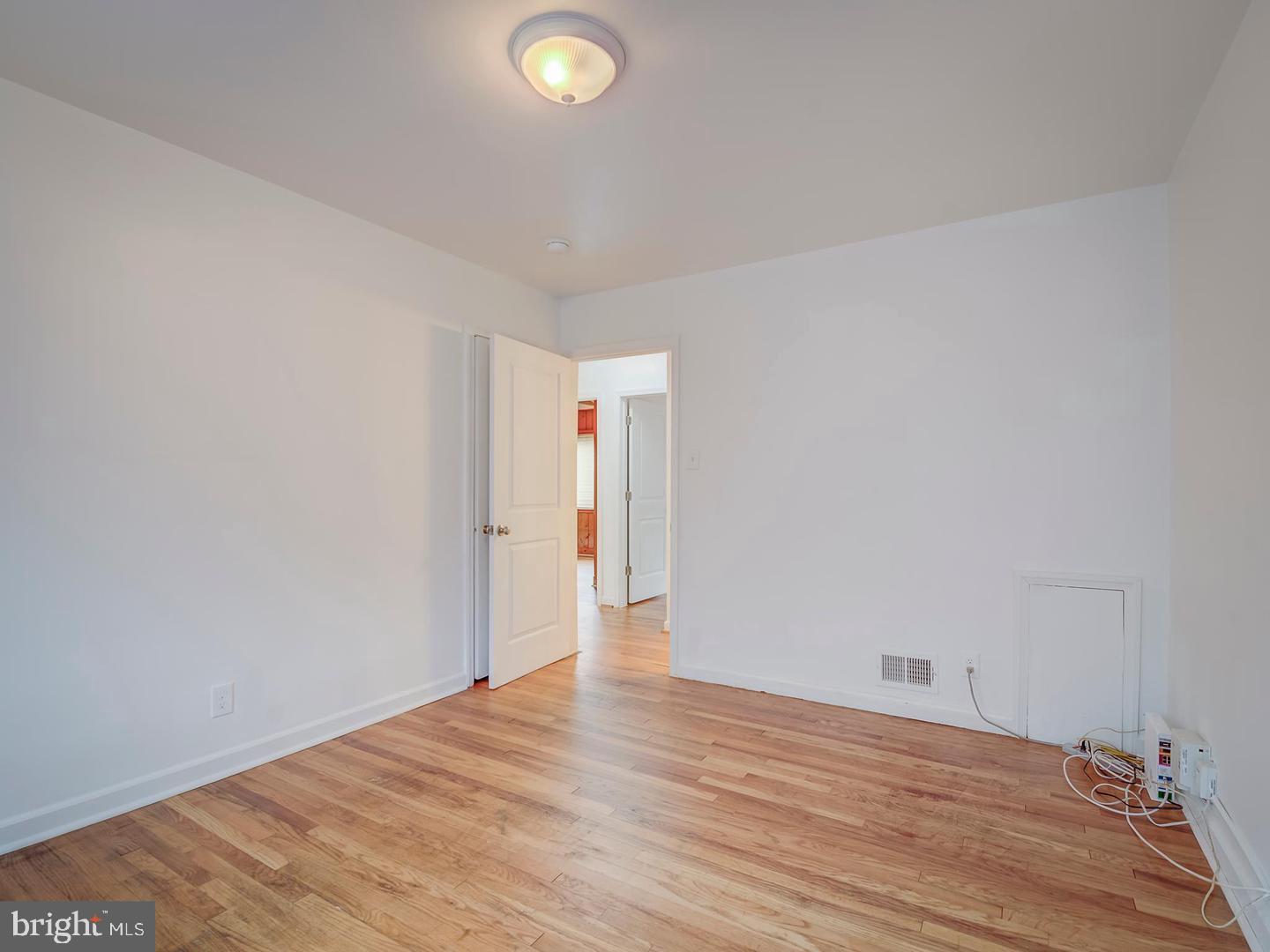 TAKOMA PARK - Residential Lease