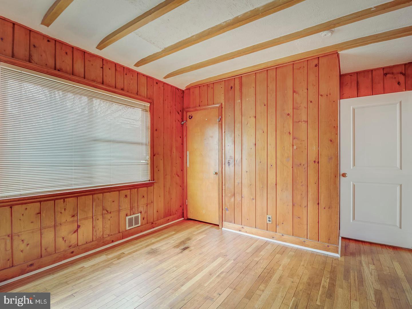 TAKOMA PARK - Residential Lease