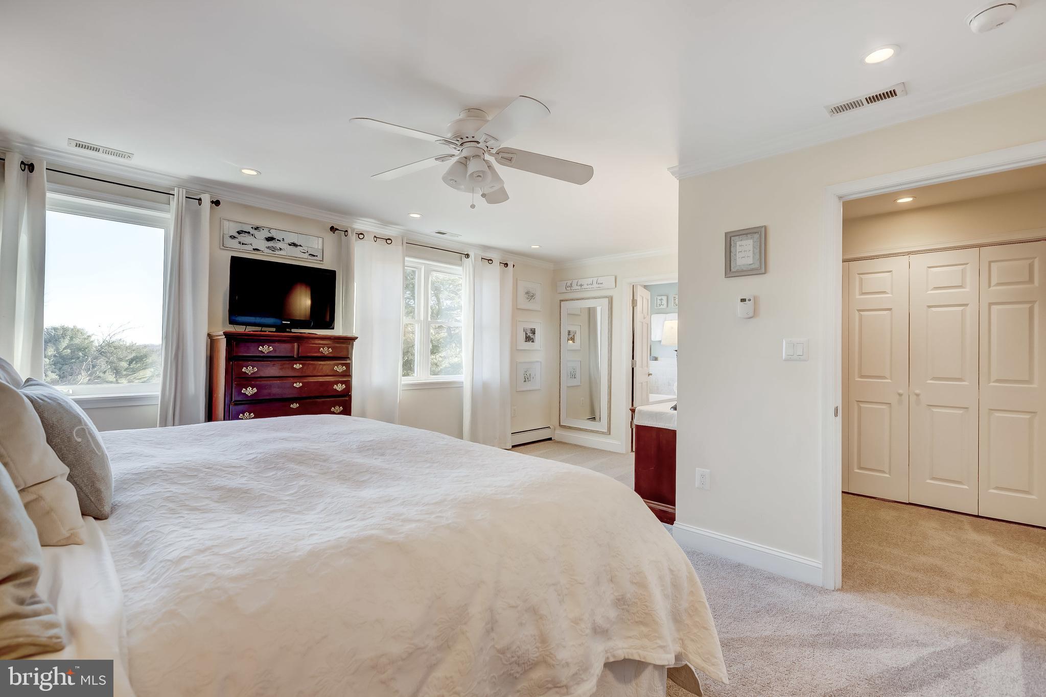 RIDGEMONT - Residential