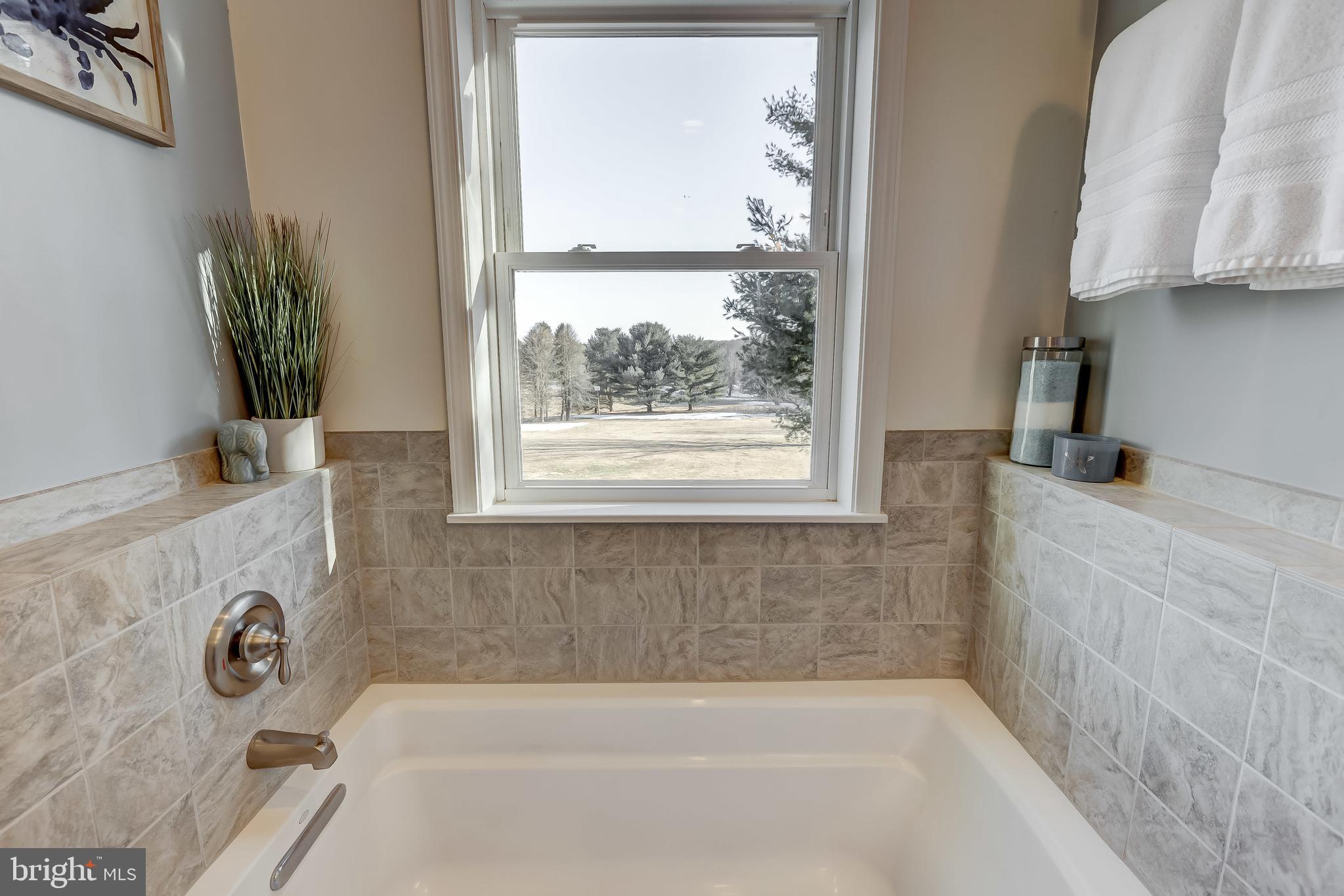 RIDGEMONT - Residential