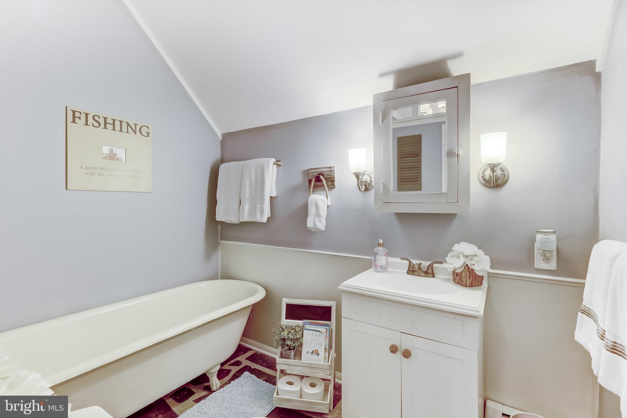 RIDGEMONT - Residential