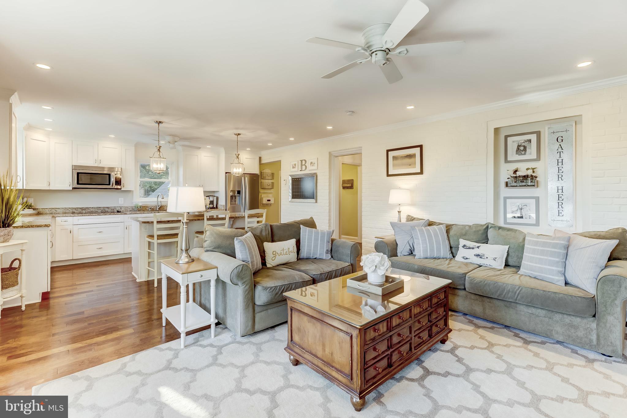 RIDGEMONT - Residential