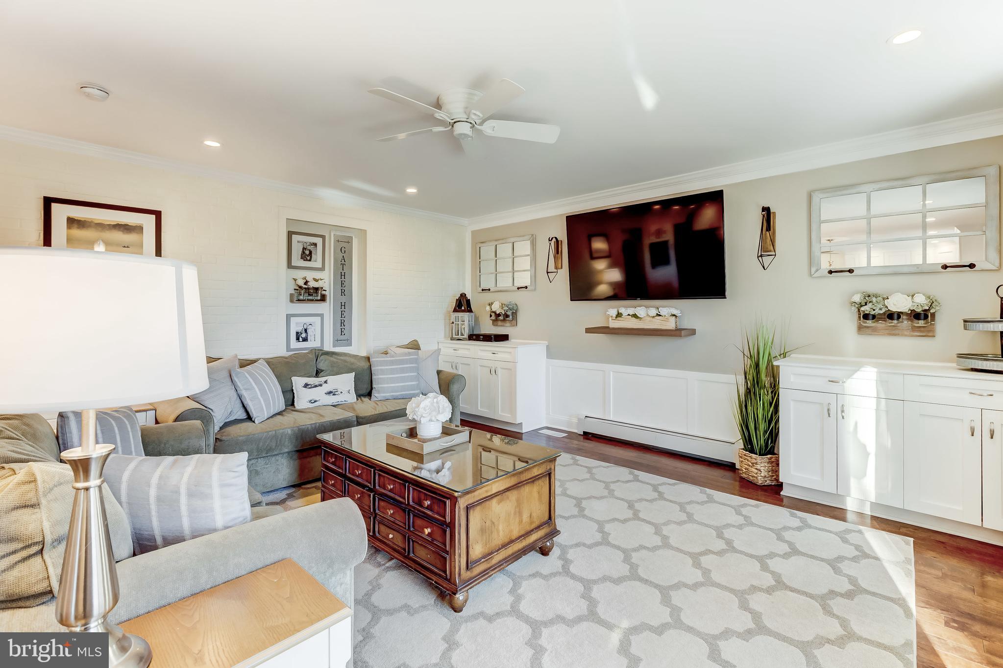 RIDGEMONT - Residential