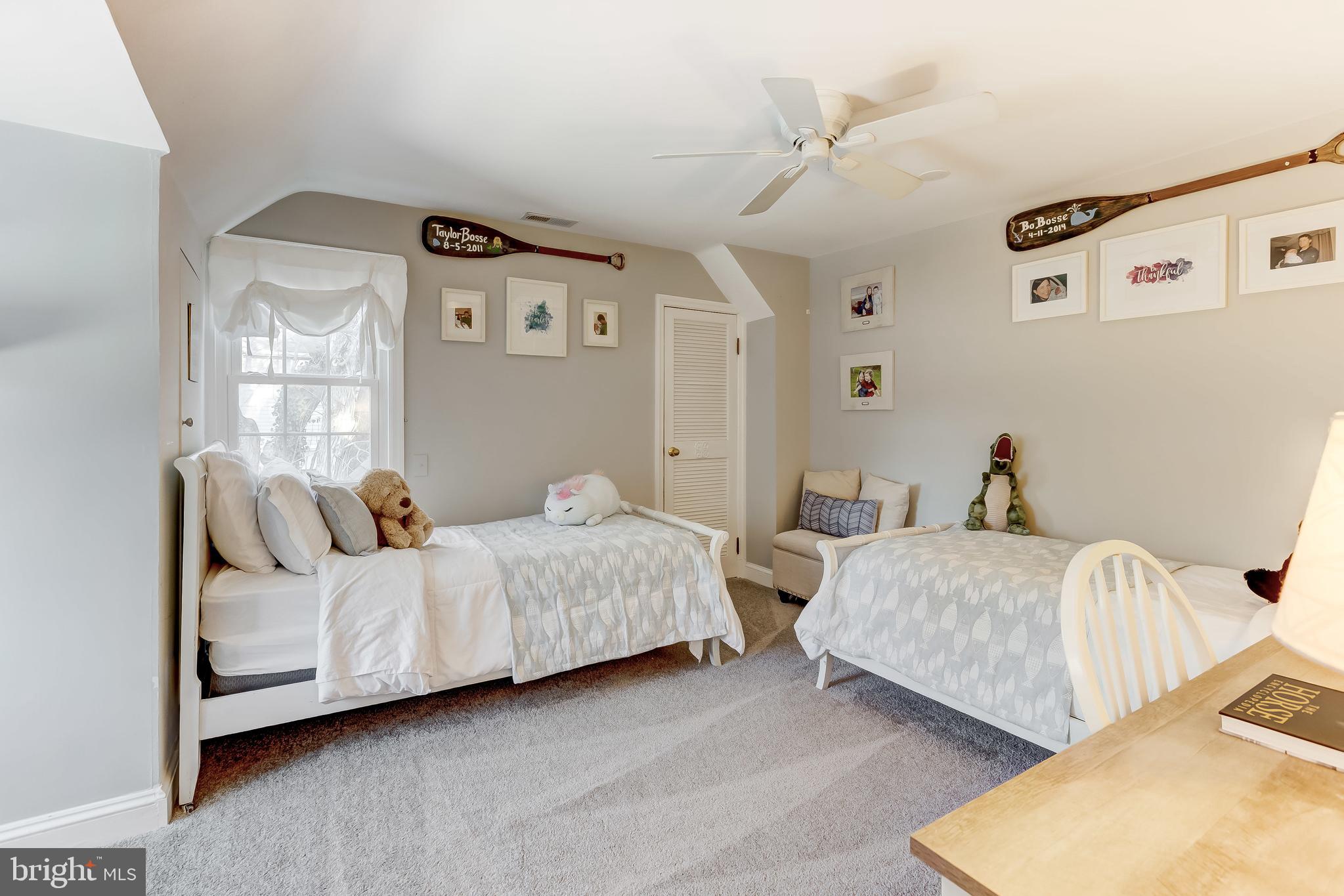 RIDGEMONT - Residential