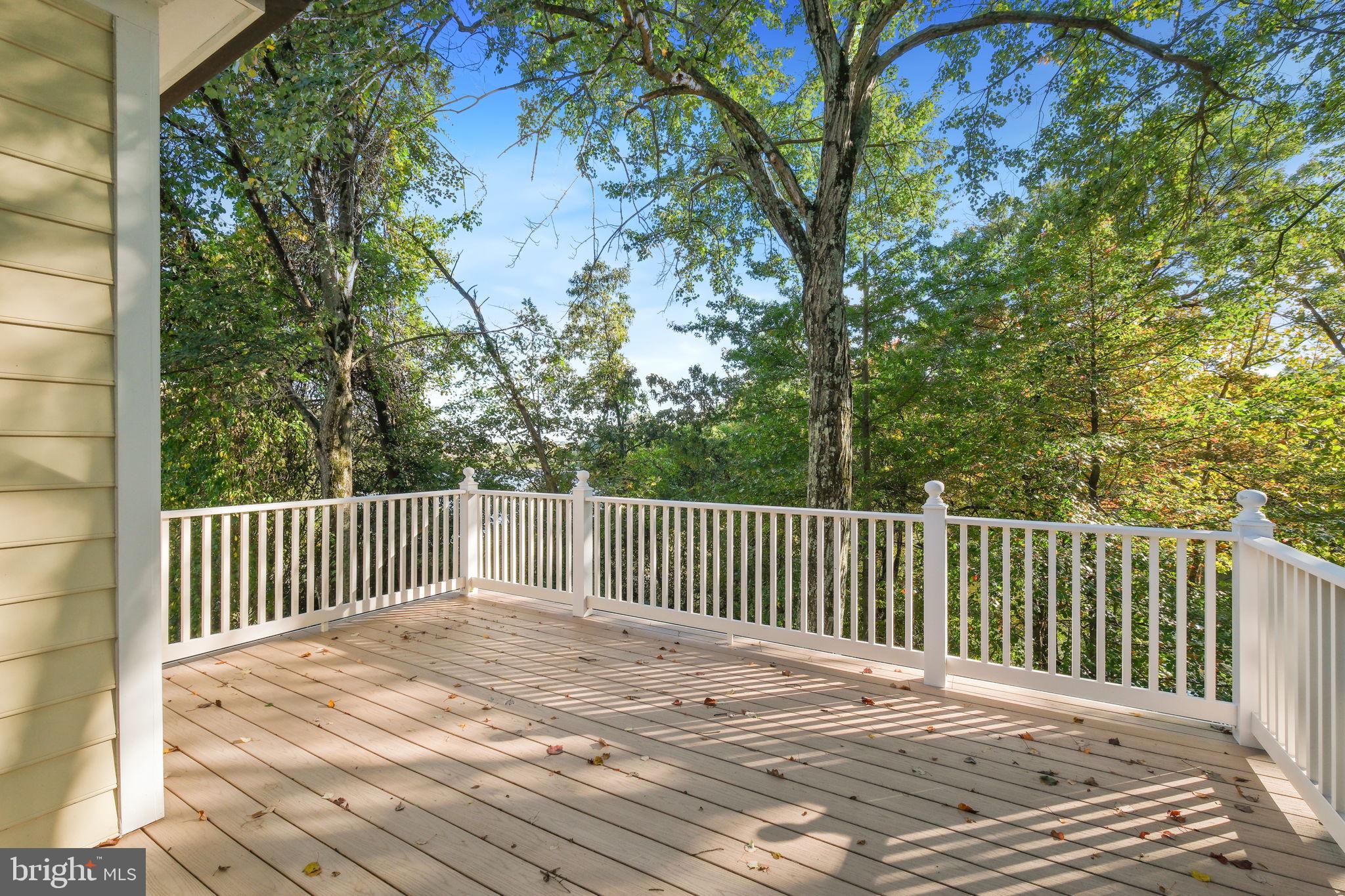 KENTLANDS - Residential