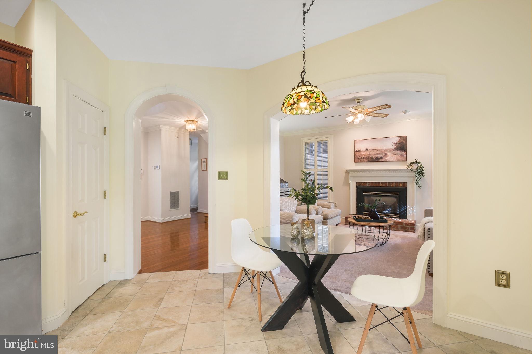 KENTLANDS - Residential